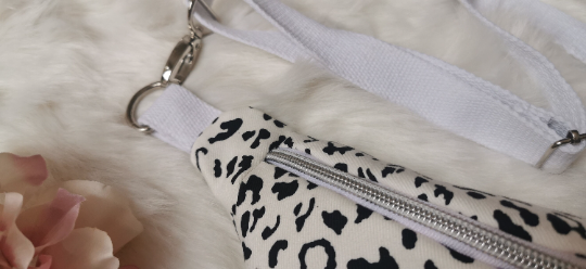 3 Farben - Canvas Hipbag Bauchtasche Cross Body Bag Schwarz/Weiß Leopard