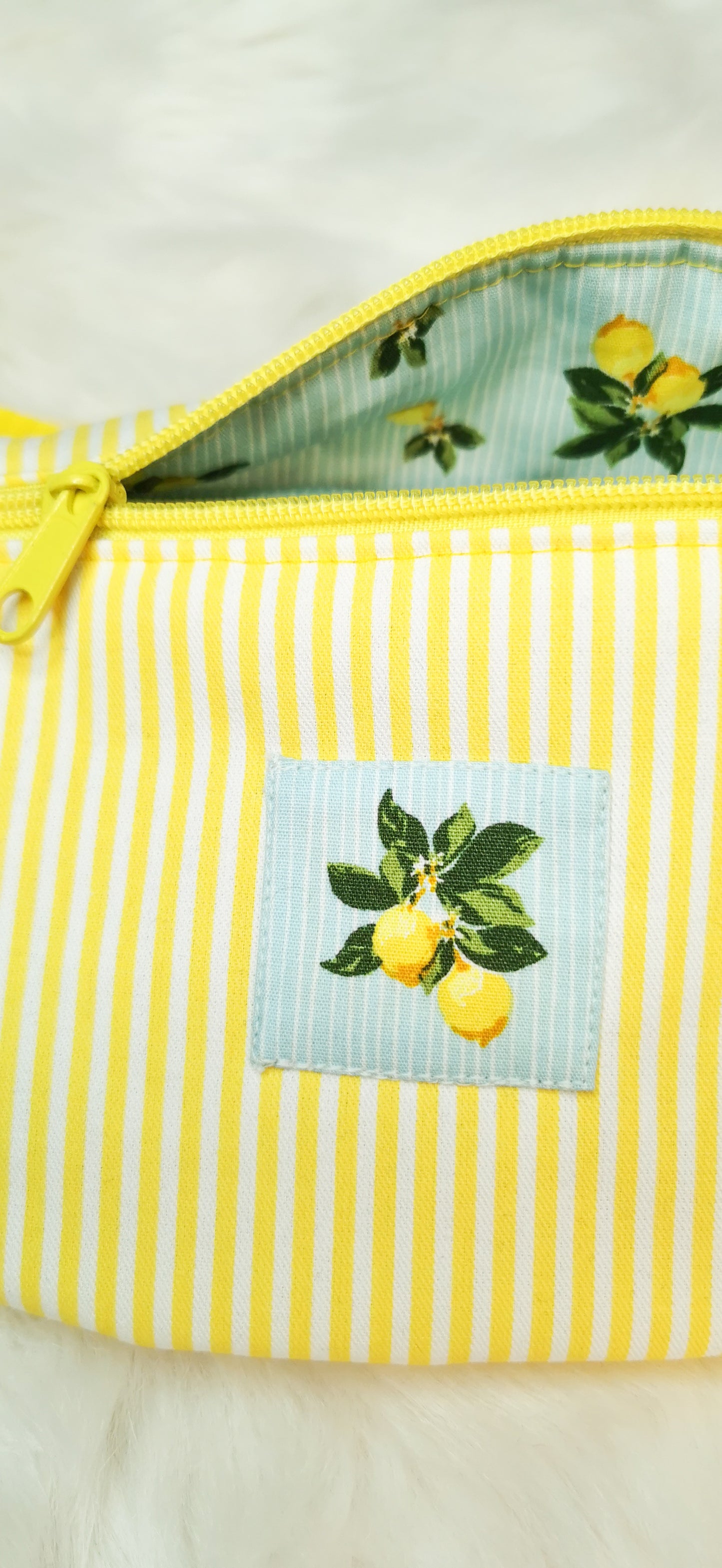 Canvas Hipbag Bauchtasche Cross Body Bag Gelb/Weiß Zitronen