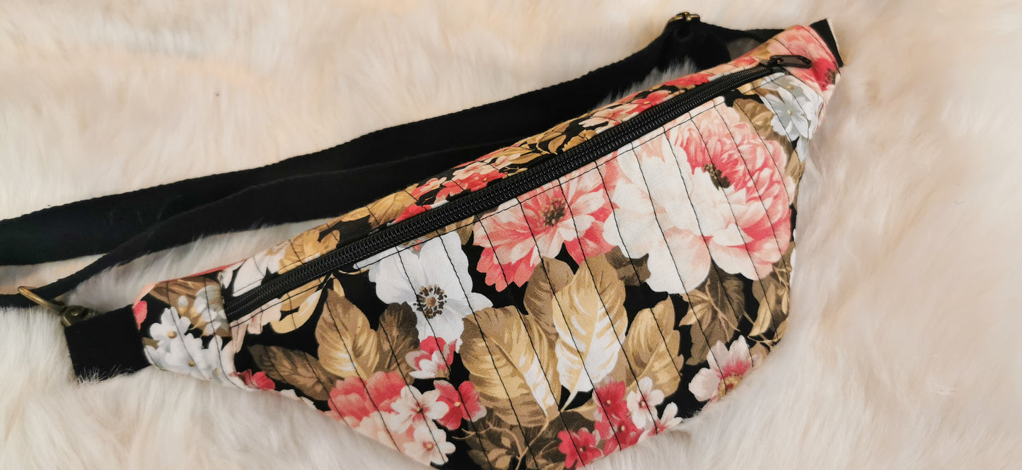 Quilt Hipbag Bauchtasche Cross Body Bag Rosé Blumen