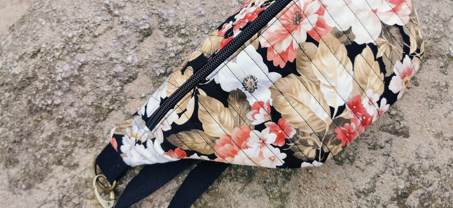 Quilt Hipbag Bauchtasche Cross Body Bag Rosé Blumen