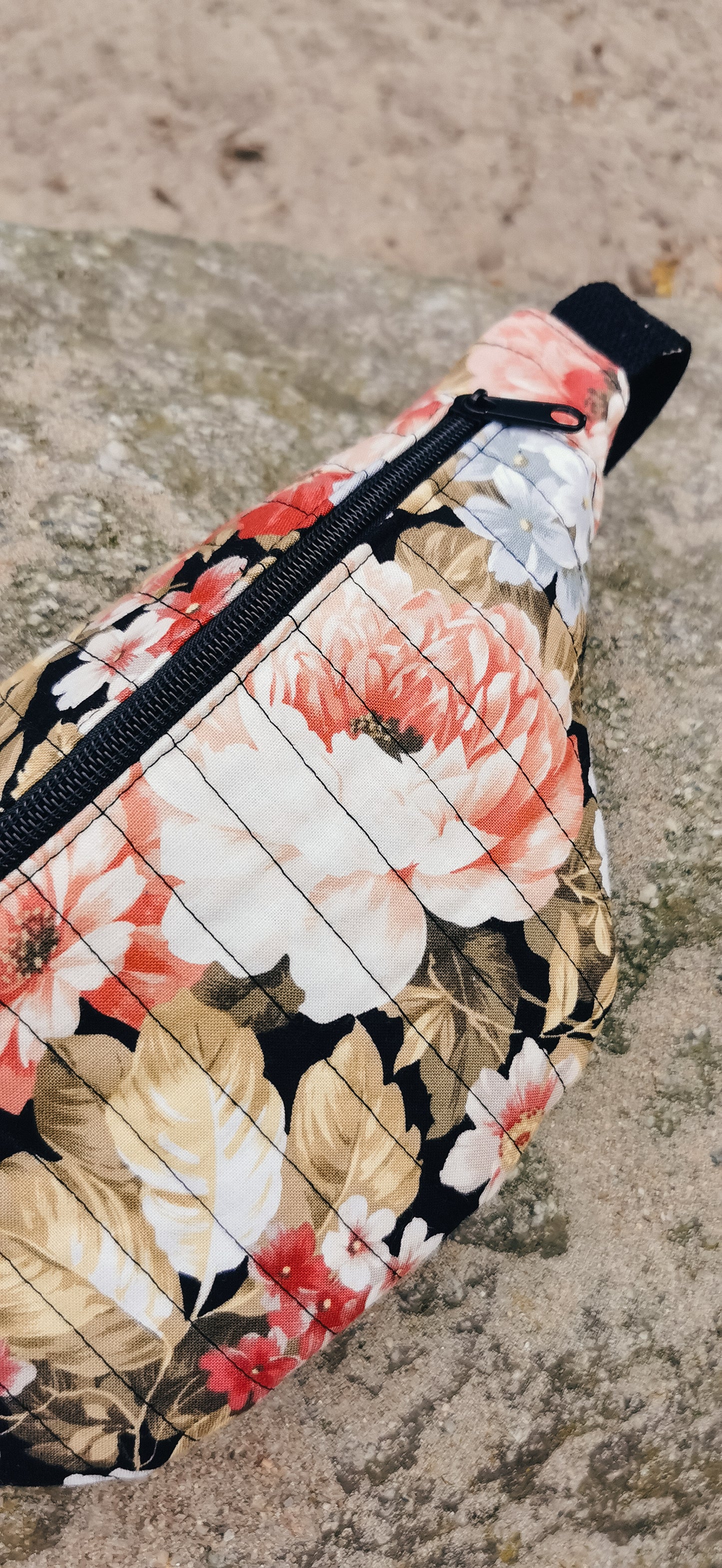 Quilt Hipbag Bauchtasche Cross Body Bag Rosé Blumen