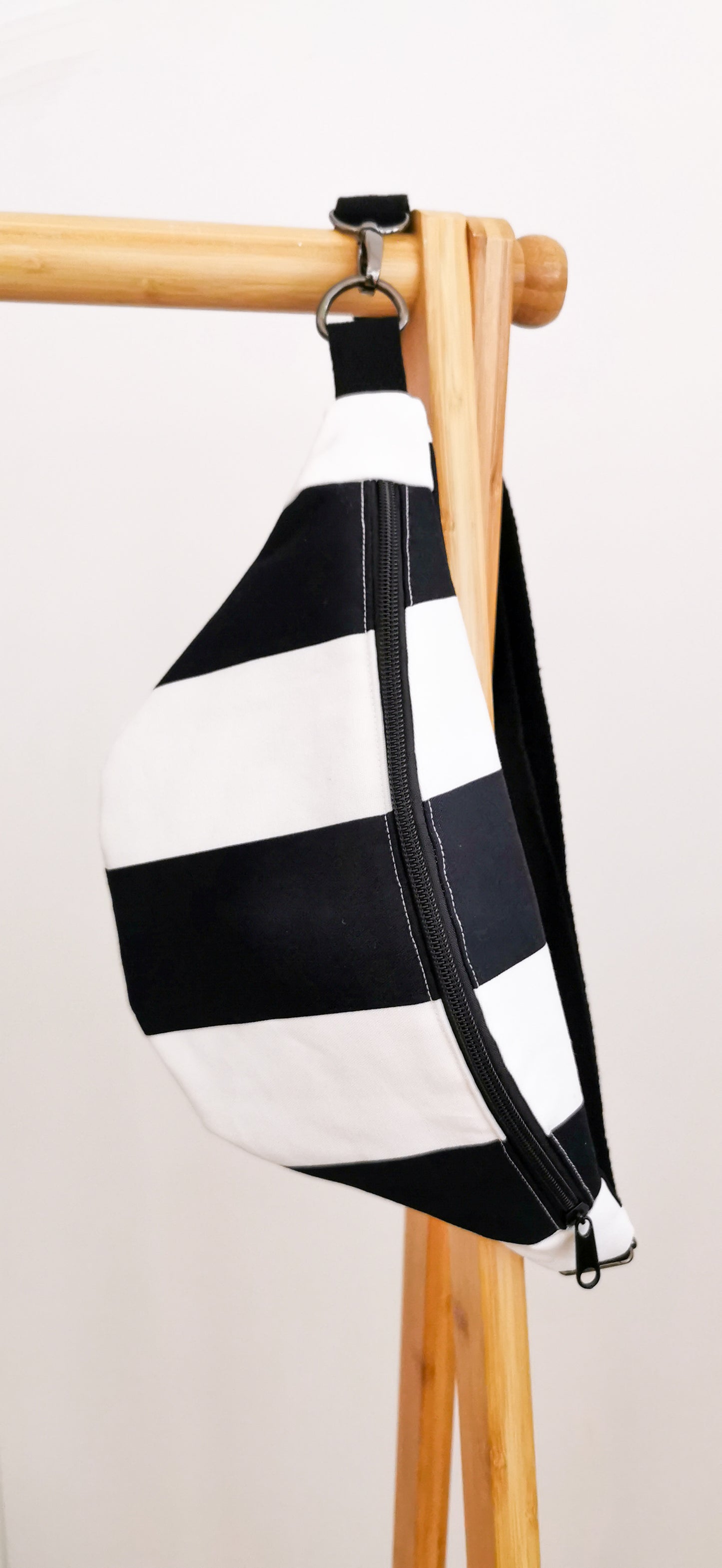Canvas Streifen Palmenblätter Hipbag Bauchtasche Cross Body Bag