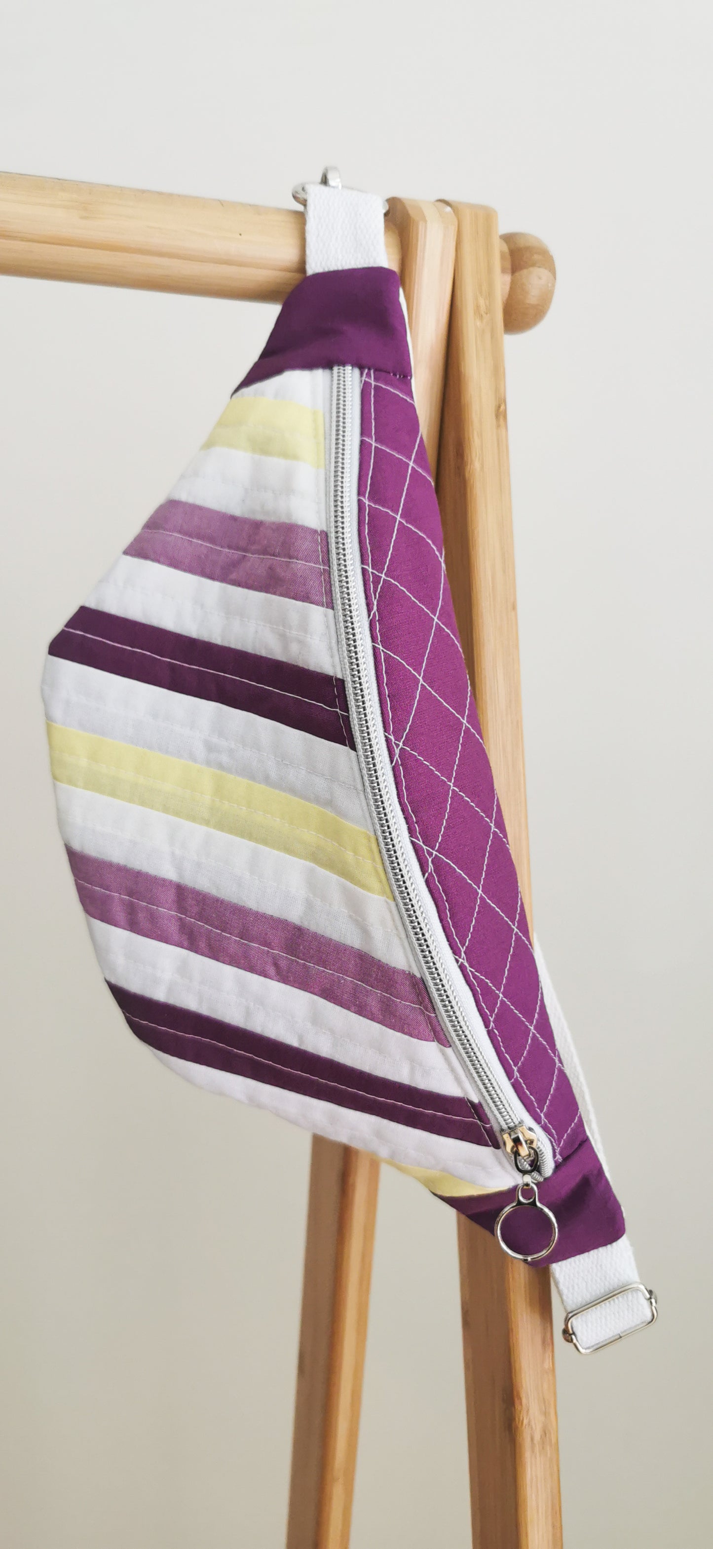 Hipbag Patchwork Bauchtasche Cross Body Bag Lila