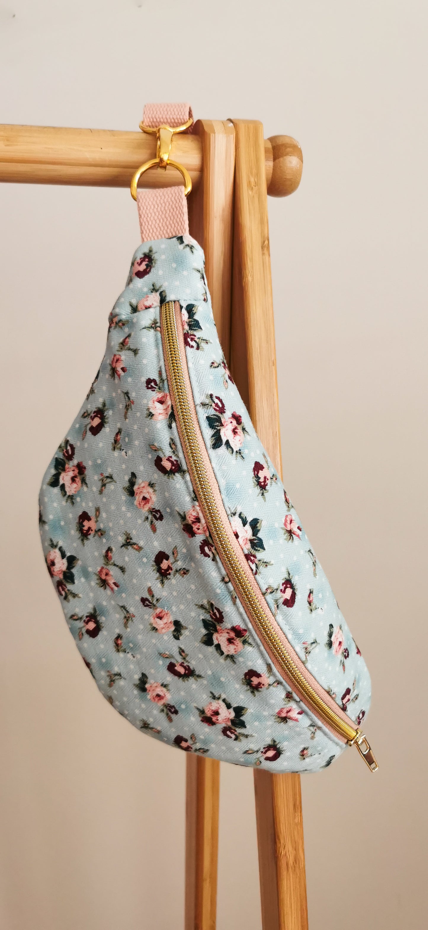 Hipbag Bauchtasche Cross Body Bag Pastell Blumen