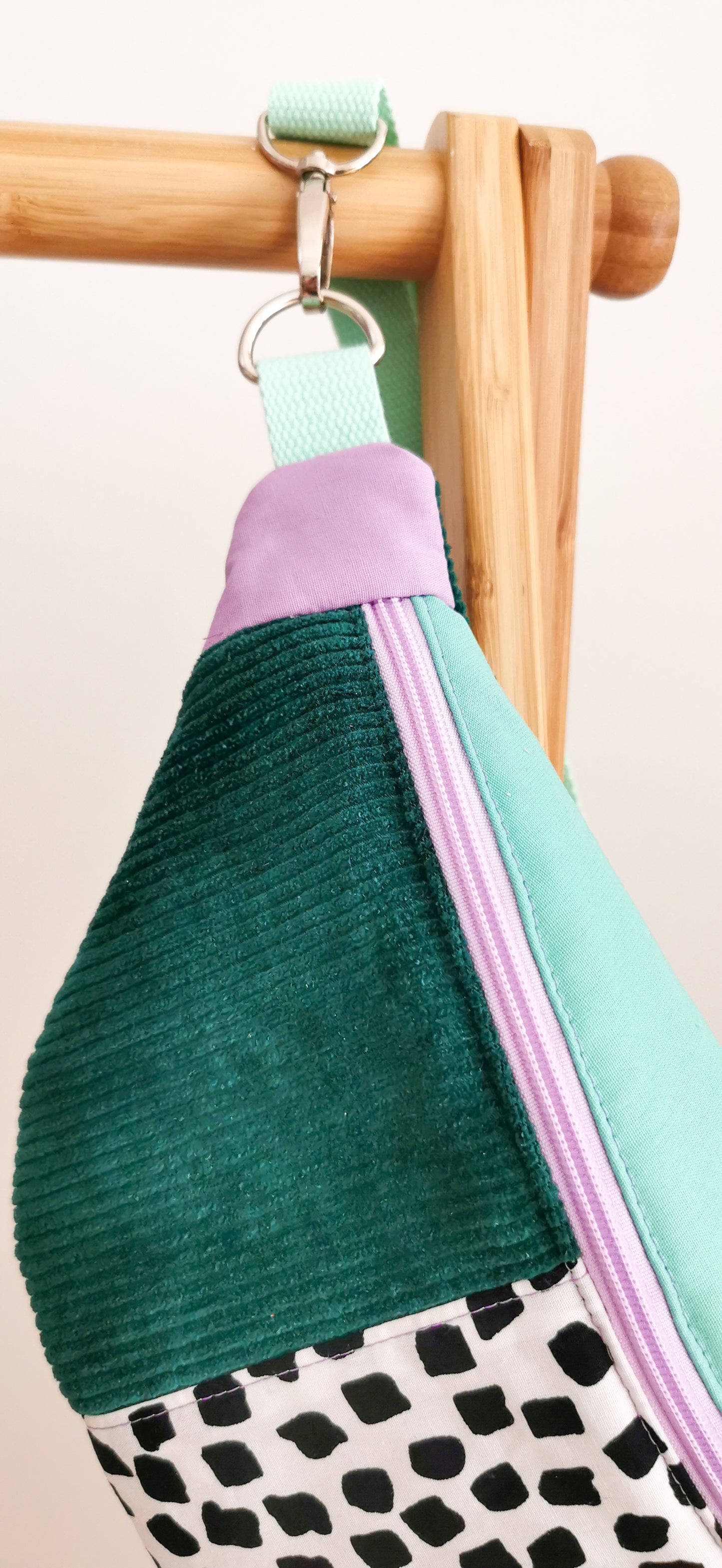80s Hipbag Bauchtasche Cross Body Bag Tupfen Flieder Grün Cord