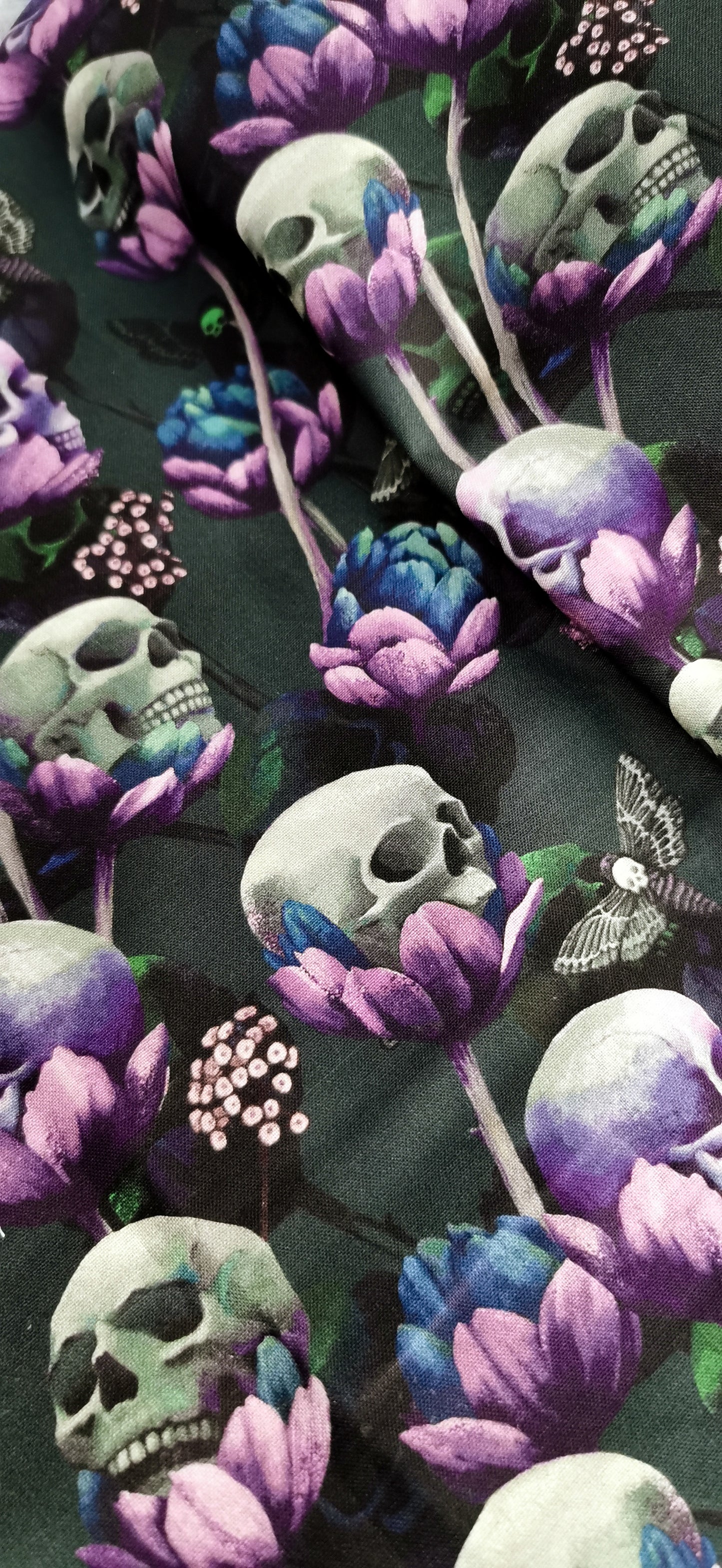 Pastell Hipbag Bauchtasche Crossbody Bag Lila/Mint Streifen Halloween Skulls