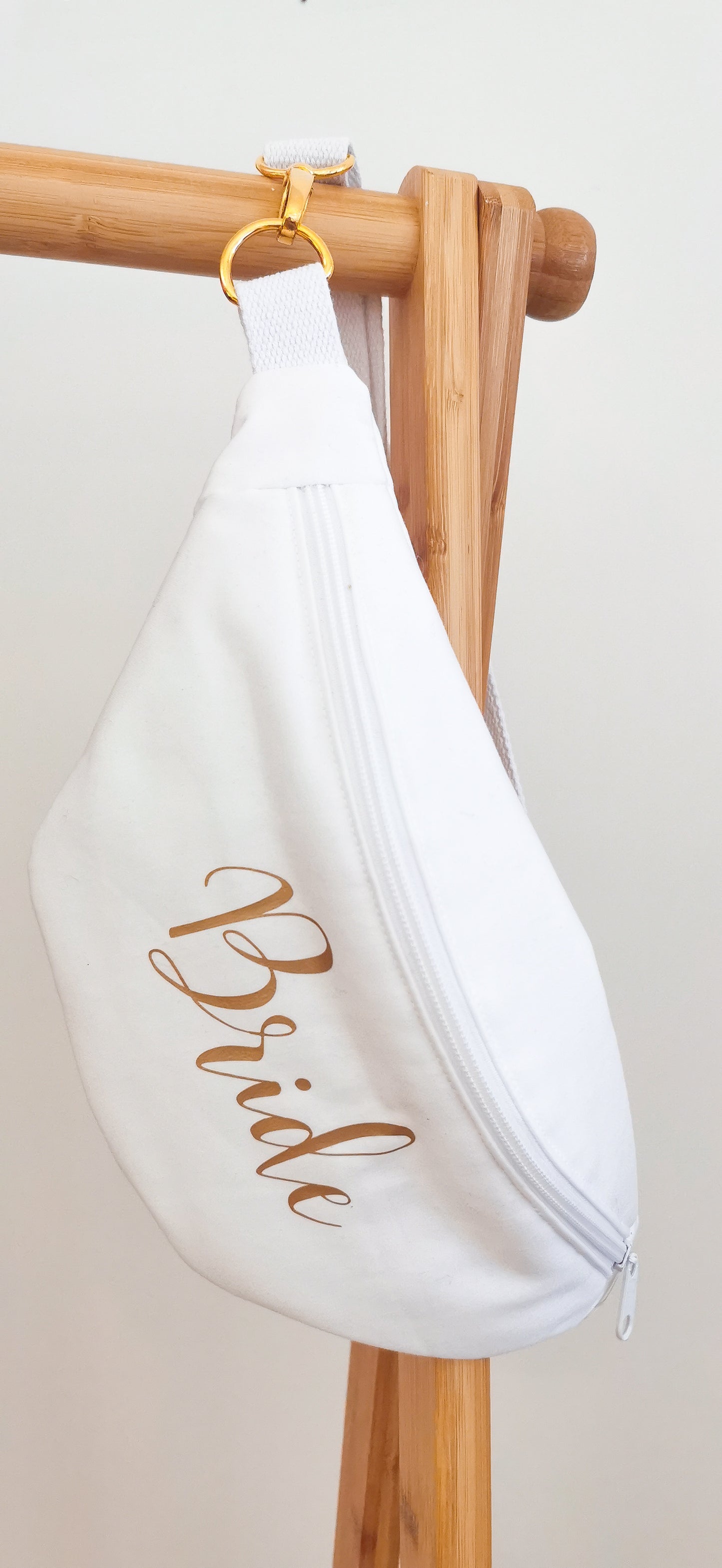 Weiße Braut Tasche Hipbag Bauchtasche BRIDE - indidualisierbar