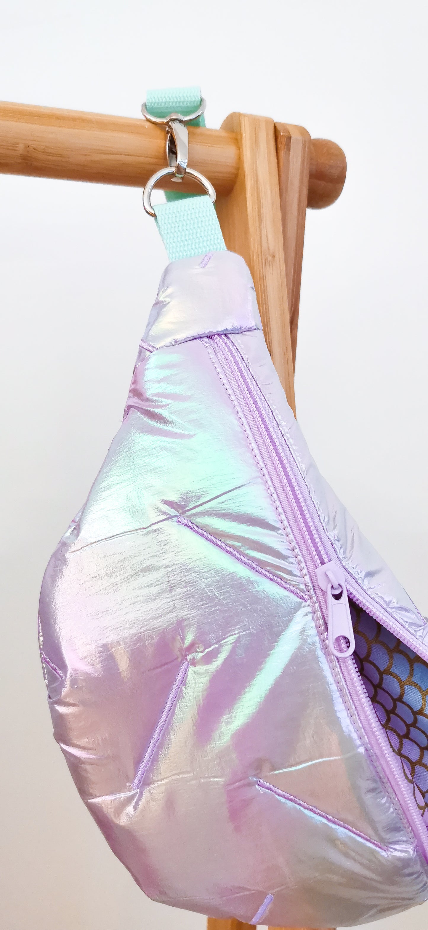 Holografische Pastell Mermaid 80s Bauchtasche Hipbag Stepper LIMITIERT