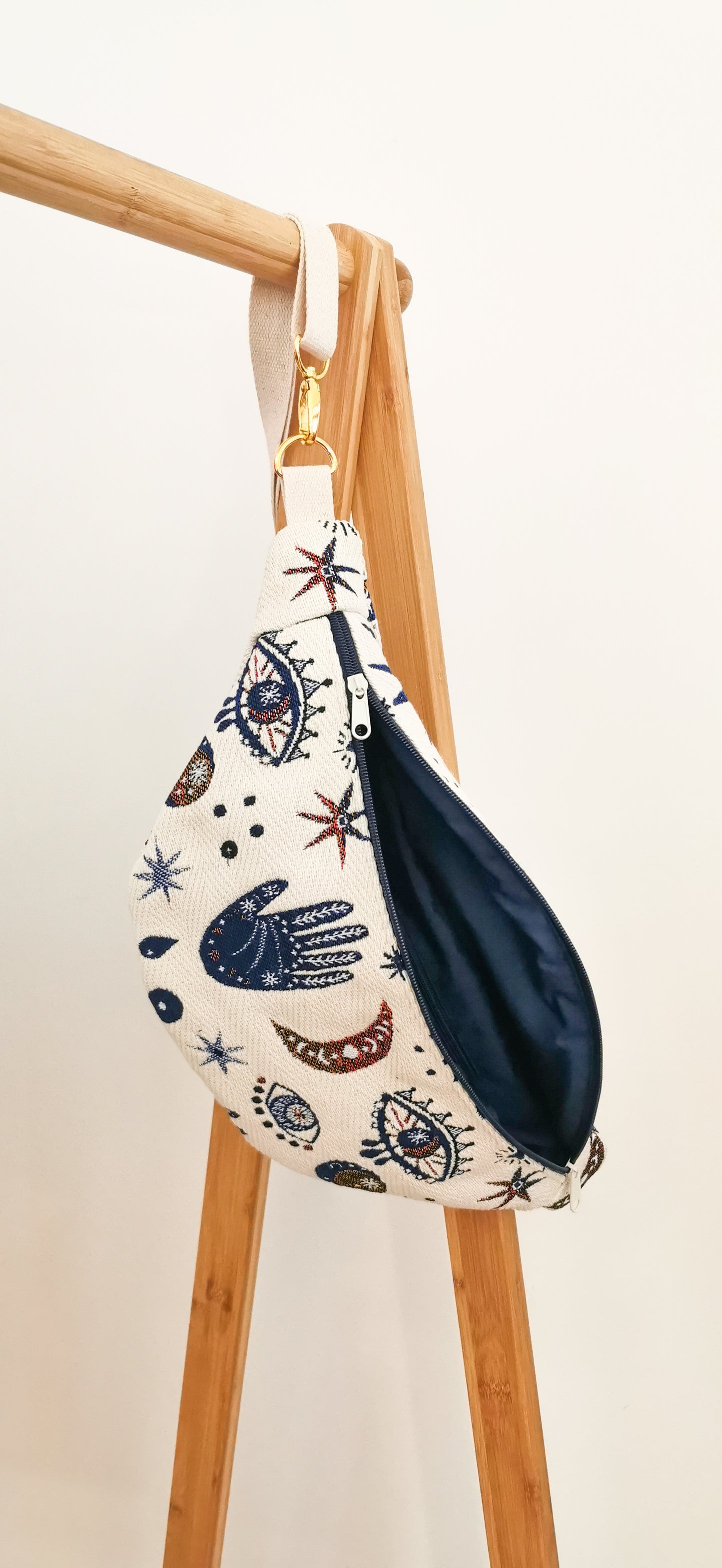Große XL Umhängetasche Jacquard Bauchtasche Namaste