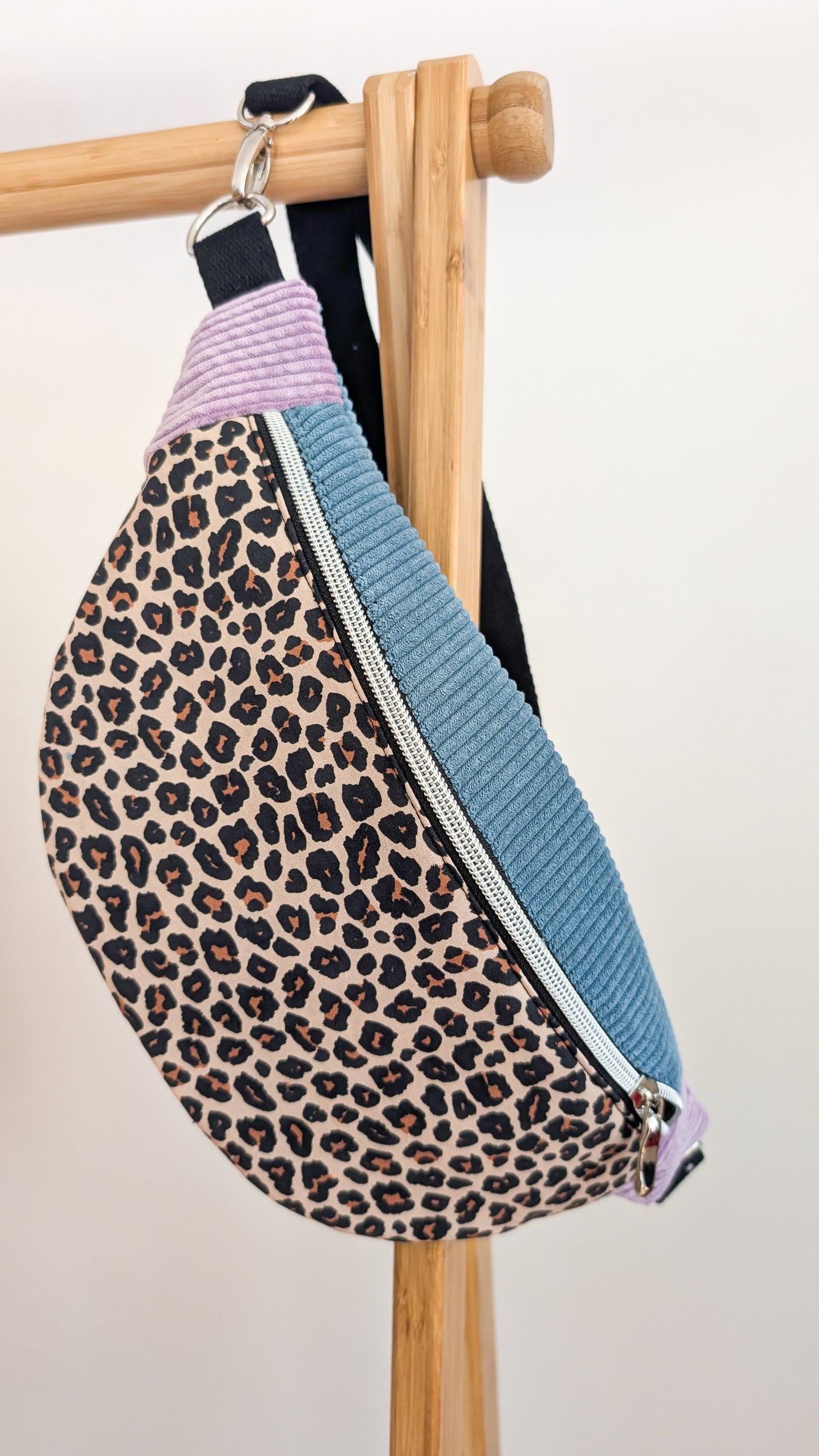 Pastell Colourblock Cord Bauchtasche Hipbag Umhängetasche LEO