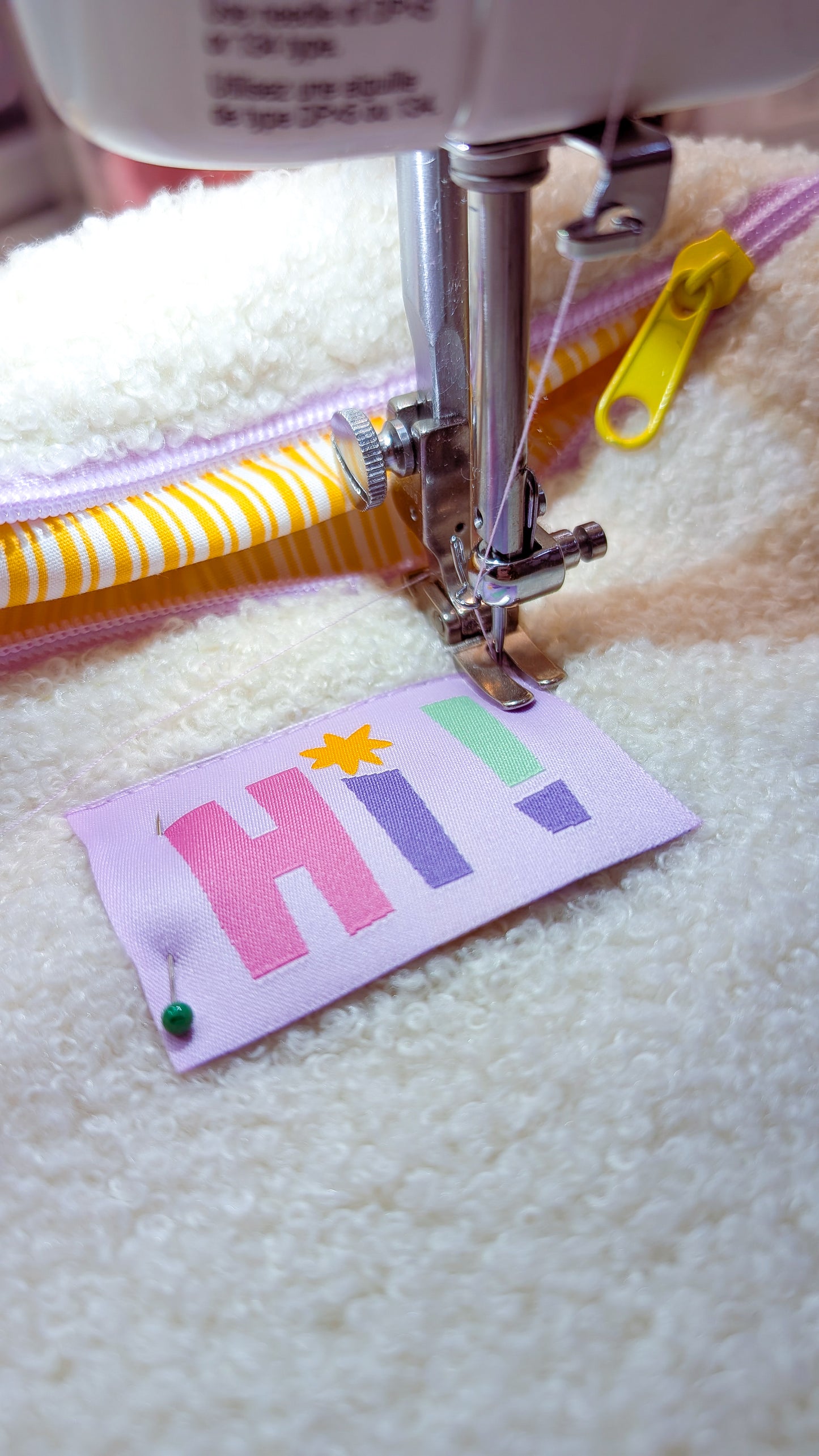 Pastell XL Bauchtasche Plüschi Teddy Bouclé Plüsche Creme