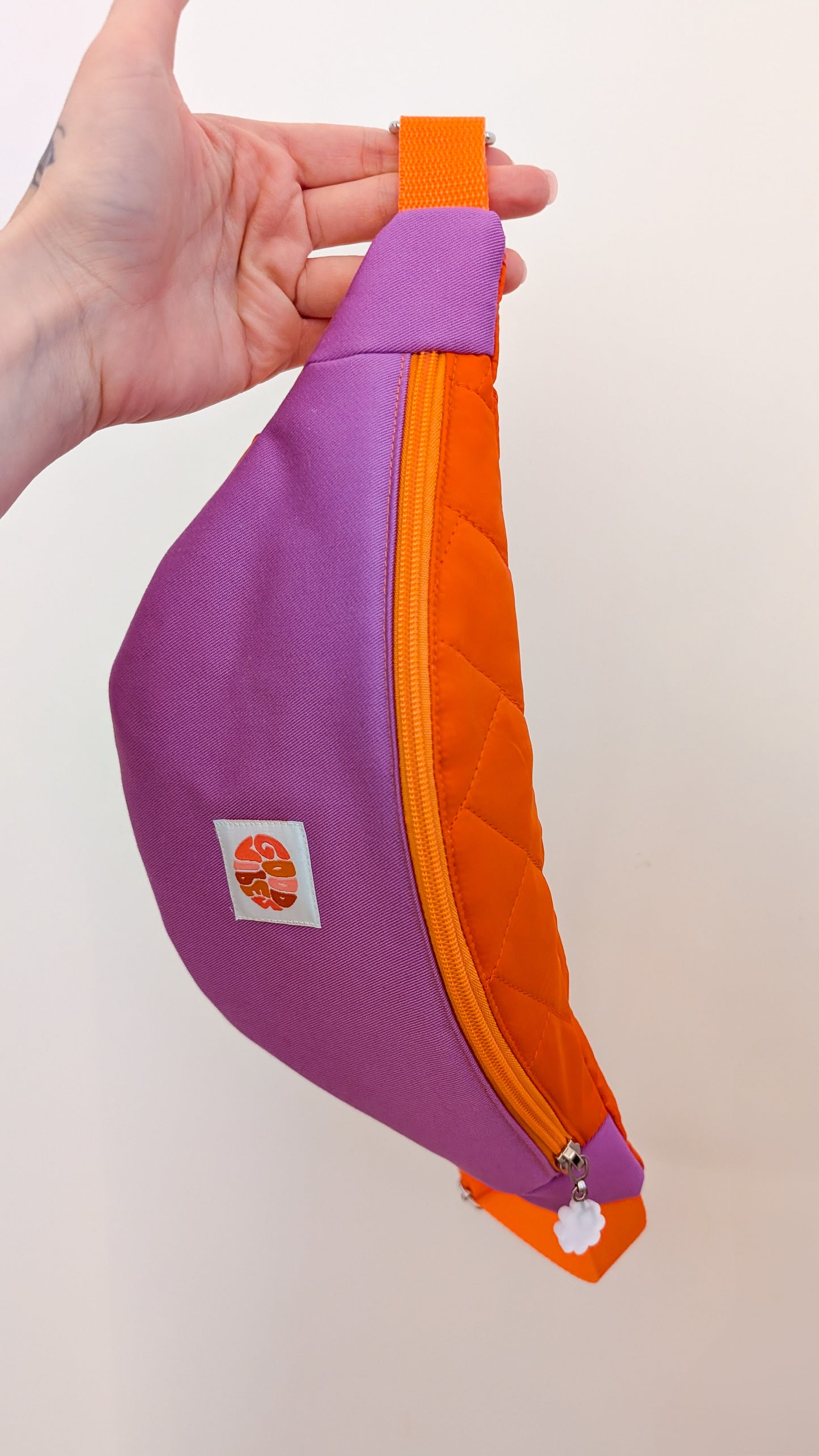 Bunte Colourblocking Hipbag Bauchtasche 70s Orange Lavendel