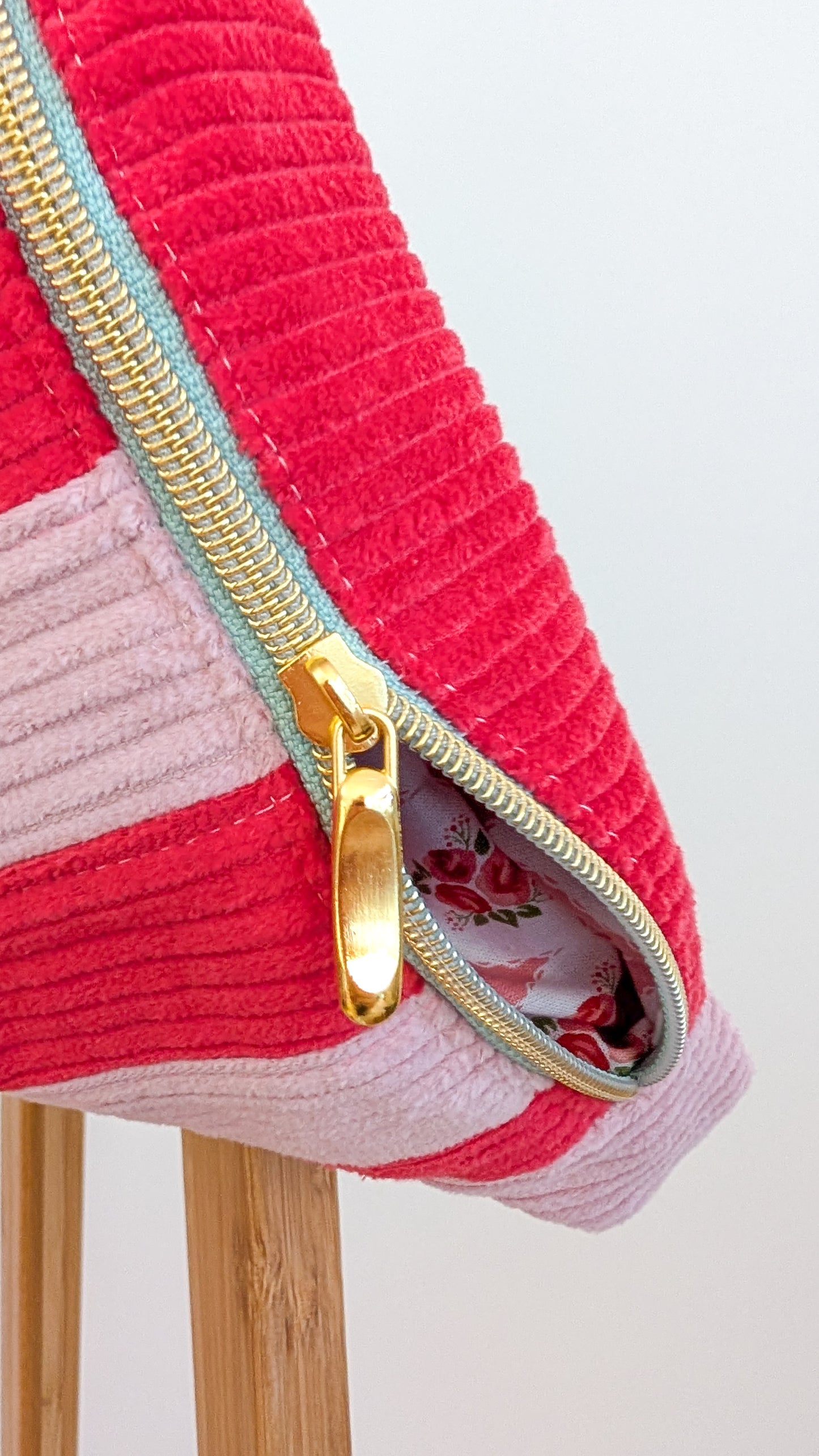 Cord Hipbag Bauchtasche Patchwork Streifen Strawberry Bag Rosé/Rot