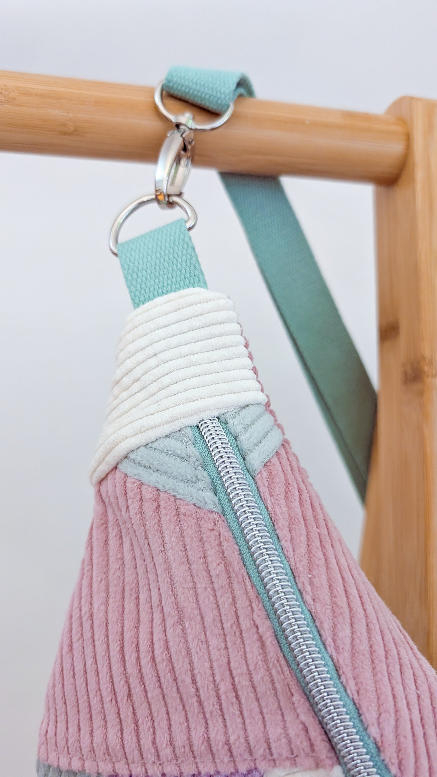 Zero Waste Hip Bag Patchwork - Bauchtasche Cord Pastell Einzelstück