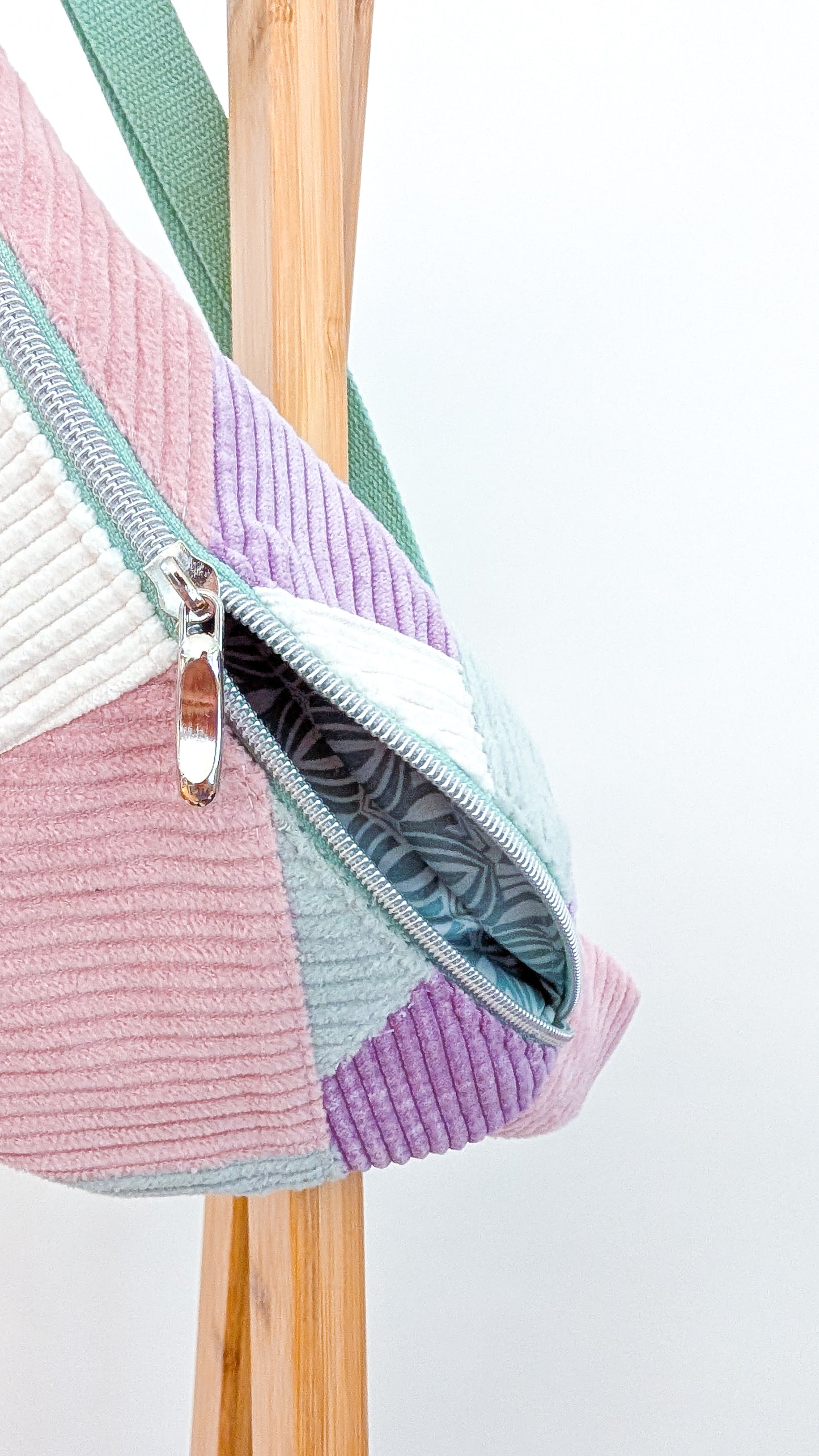 Zero Waste Hip Bag Patchwork - Bauchtasche Cord Pastell Einzelstück
