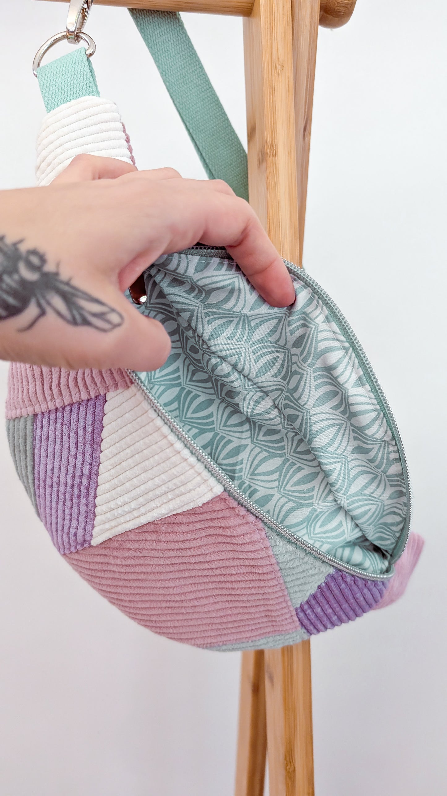 Zero Waste Hip Bag Patchwork - Bauchtasche Cord Pastell Einzelstück