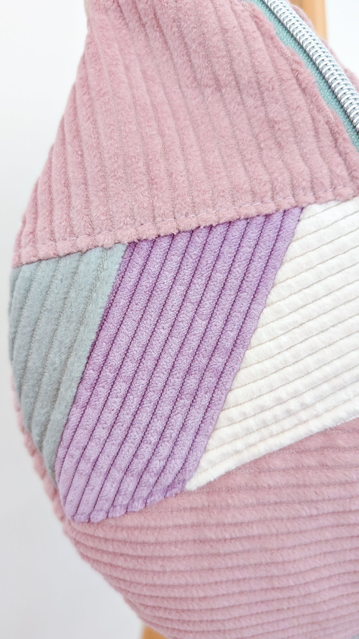 Zero Waste Hip Bag Patchwork - Bauchtasche Cord Pastell Einzelstück