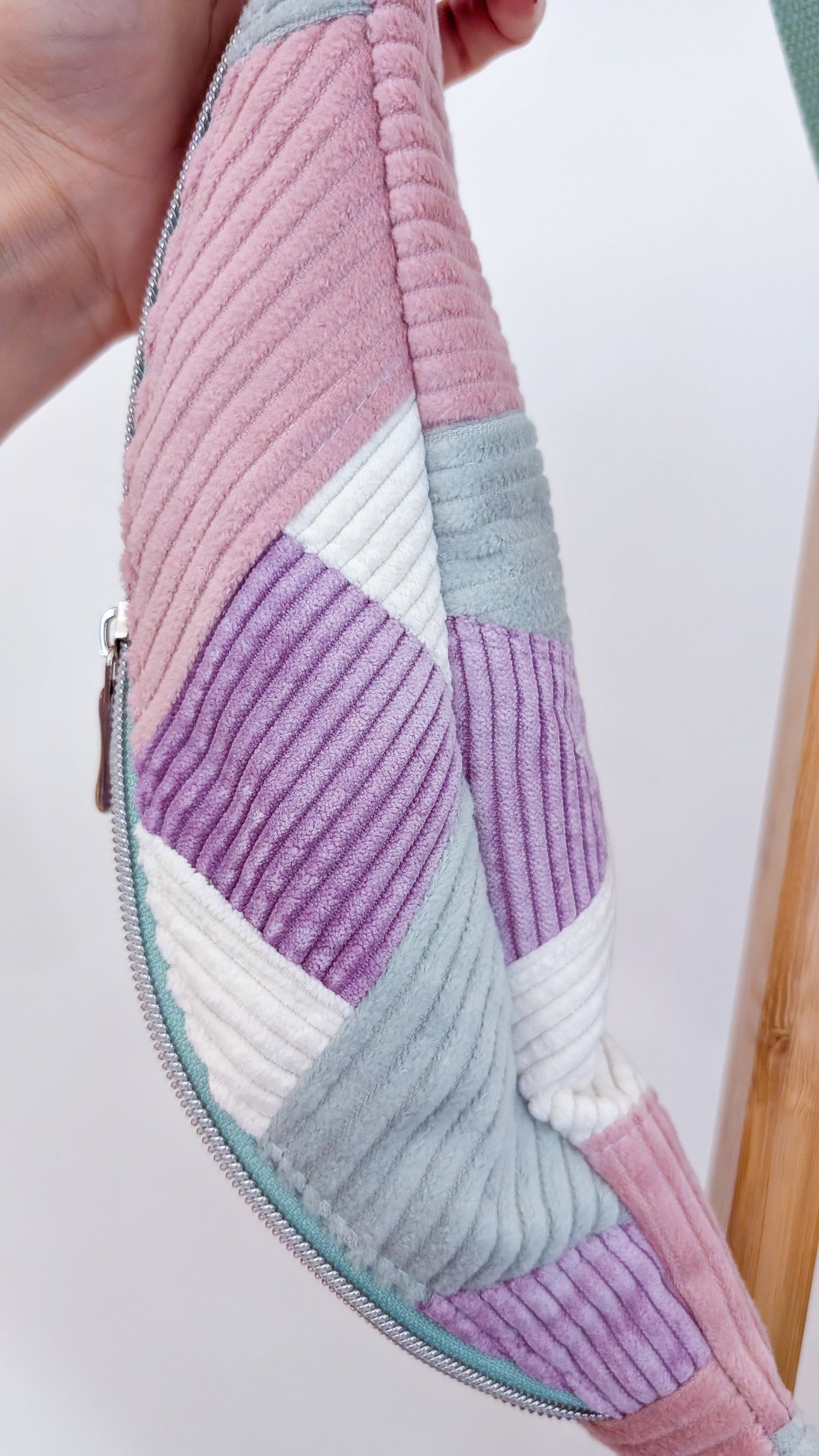 Zero Waste Hip Bag Patchwork - Bauchtasche Cord Pastell Einzelstück