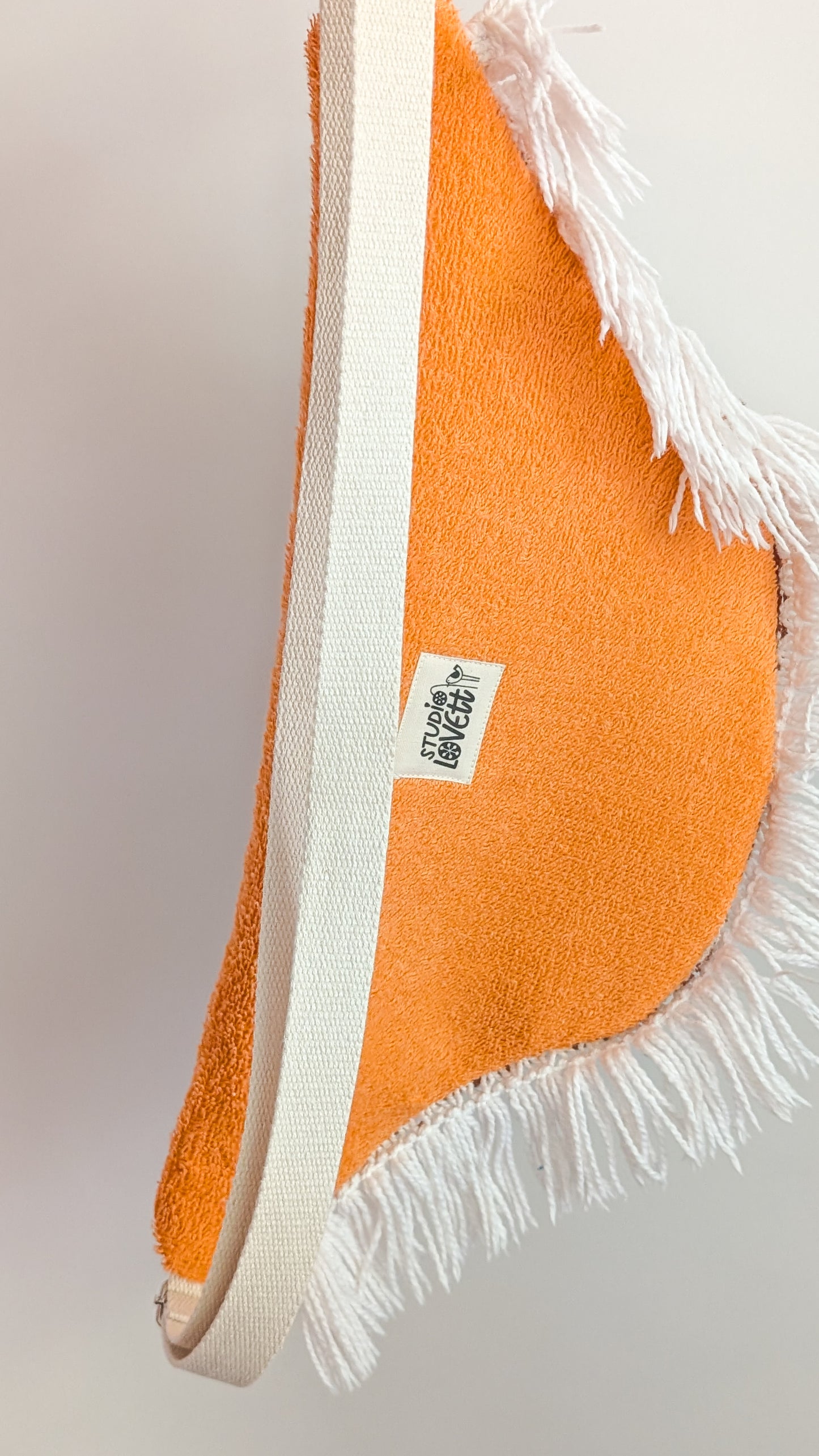 Upcycling XL Bauchtasche mit Fransen aus 70s Vintage Handtuch Towel Bag Einzelstück