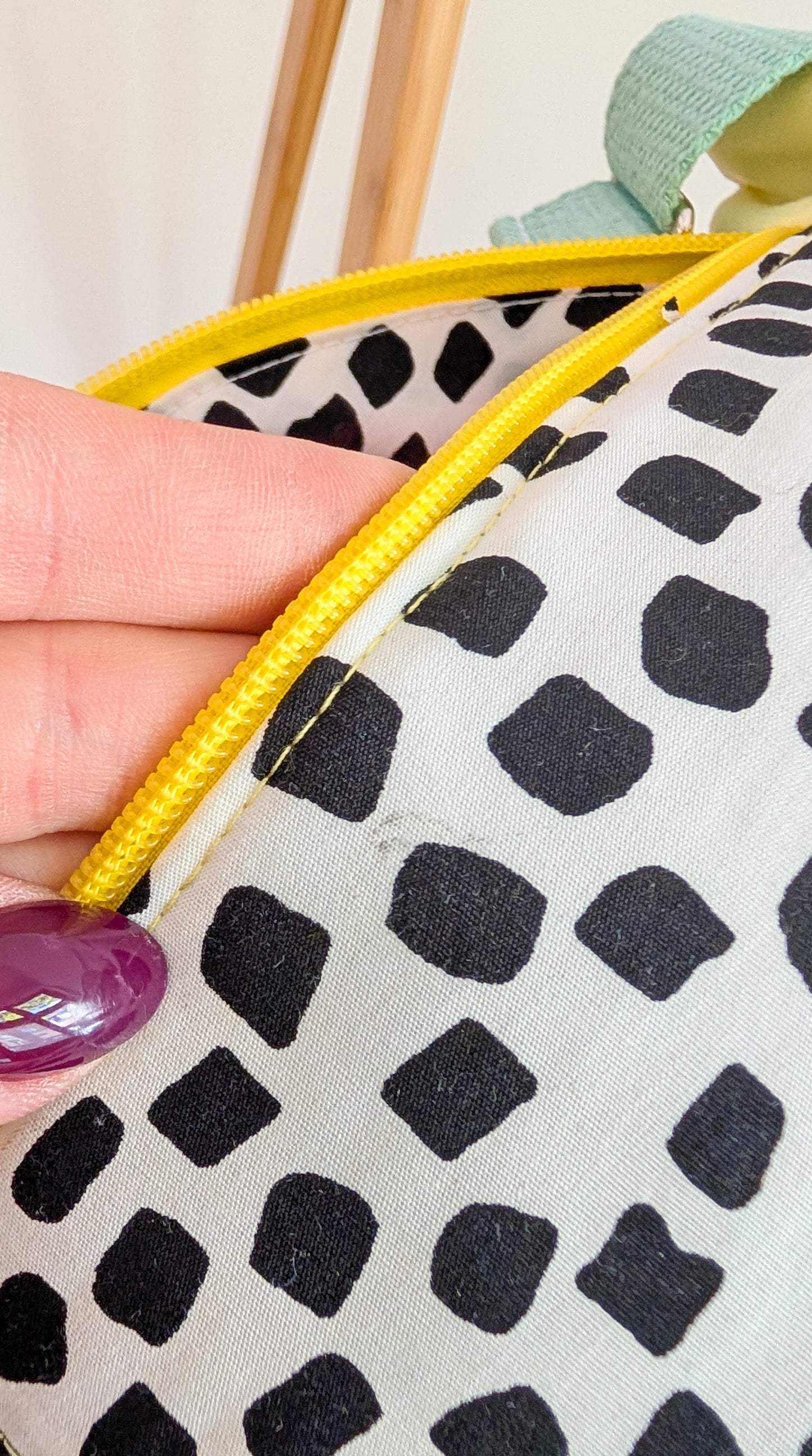 80s Hipbag Bauchtasche Cross Body Bag Tupfen Pastell B-Ware