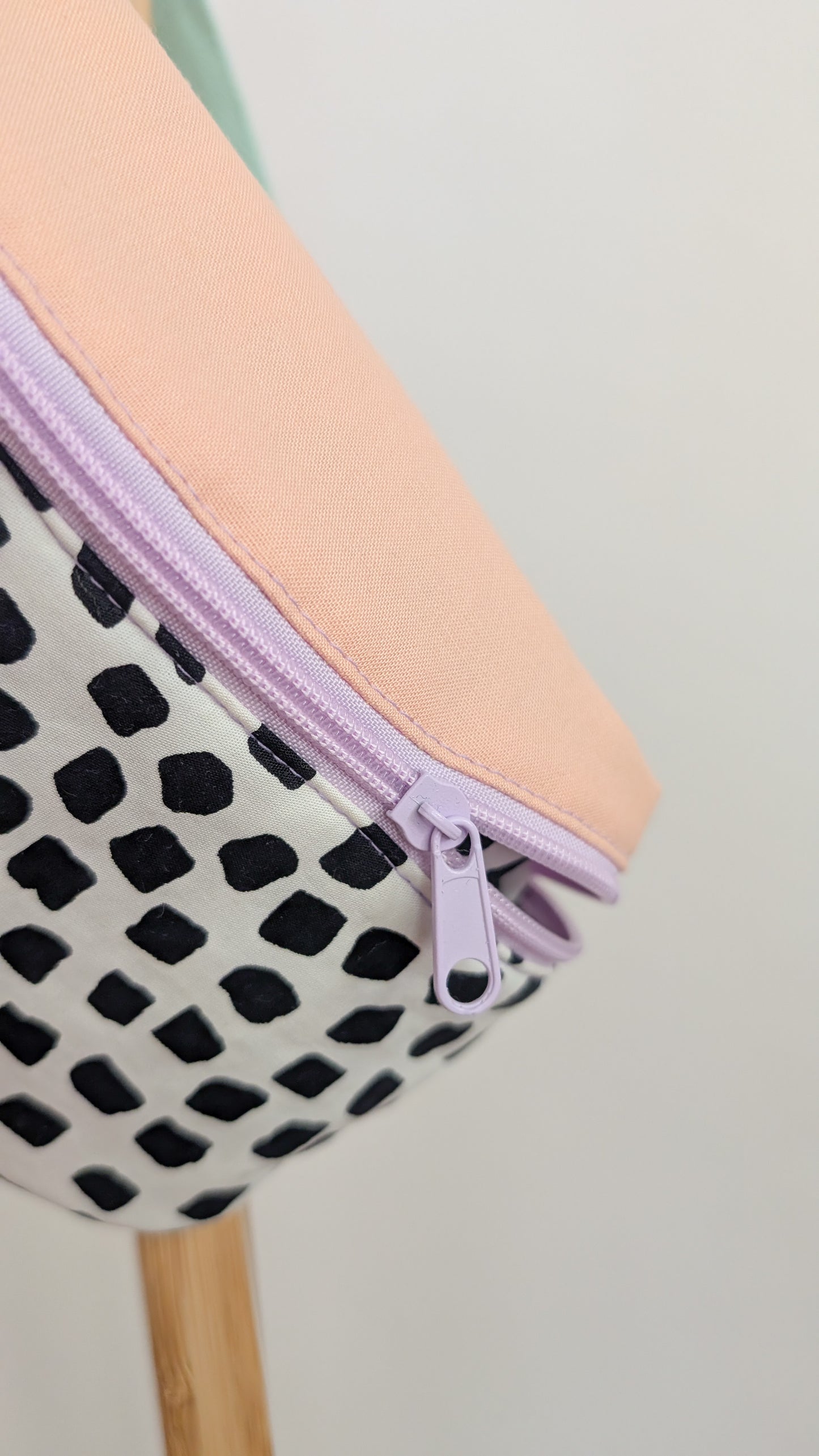 80s Hipbag Bauchtasche Cross Body Bag Tupfen Pastell Rosa, Peach & Flieder #4