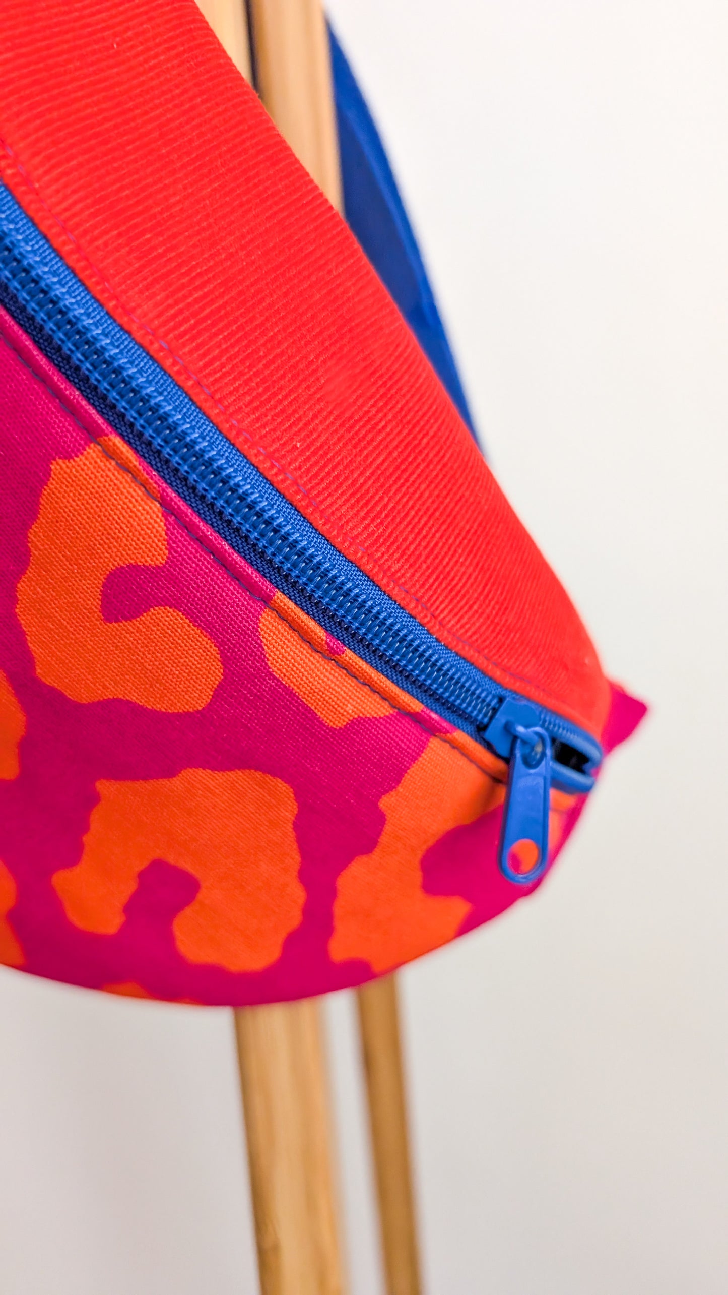 Knallbunte Bauchtasche Leopard Pink/Orange/Grün/Blau – Festival Hip Bag Dopamine Dressing