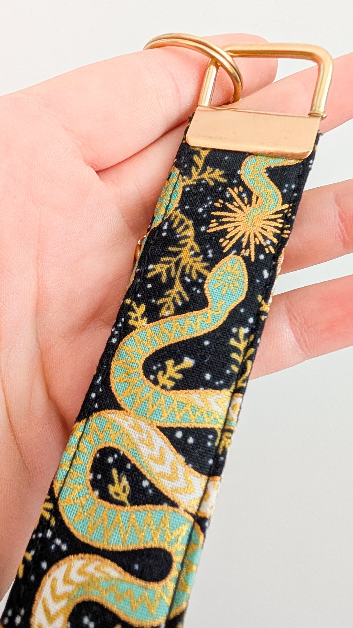 Keychain Schlüsselanhänger mit Schlange Gold