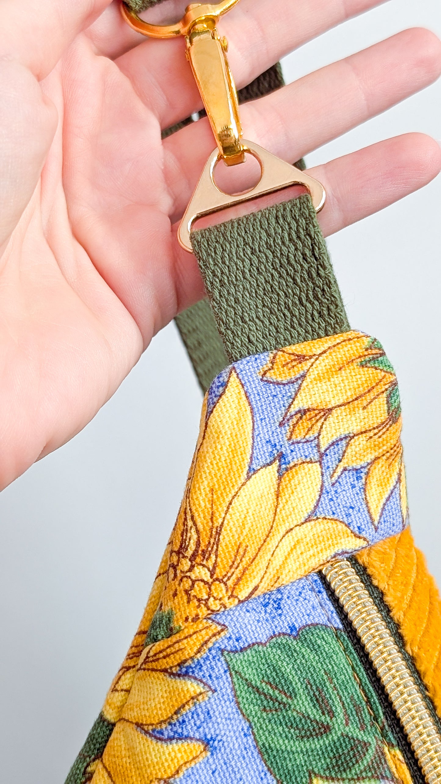 Upcycling Cord Bauchtasche Granny Sonnenblumen Hipbag