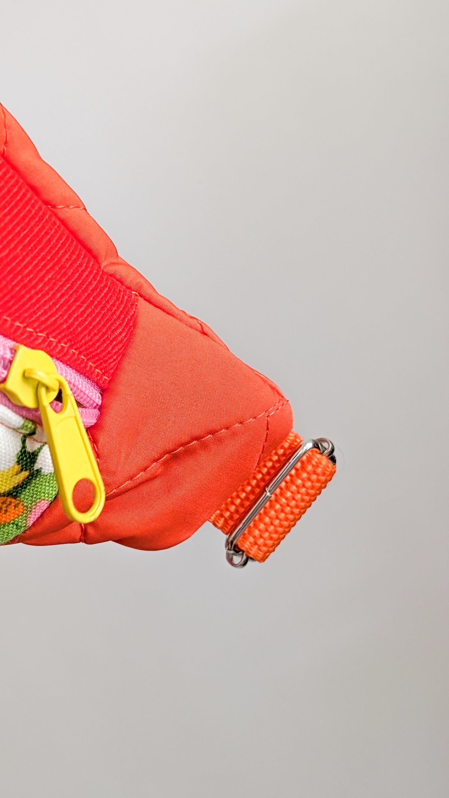 Upcycling Cord Bauchtasche Granny 70s Blumen