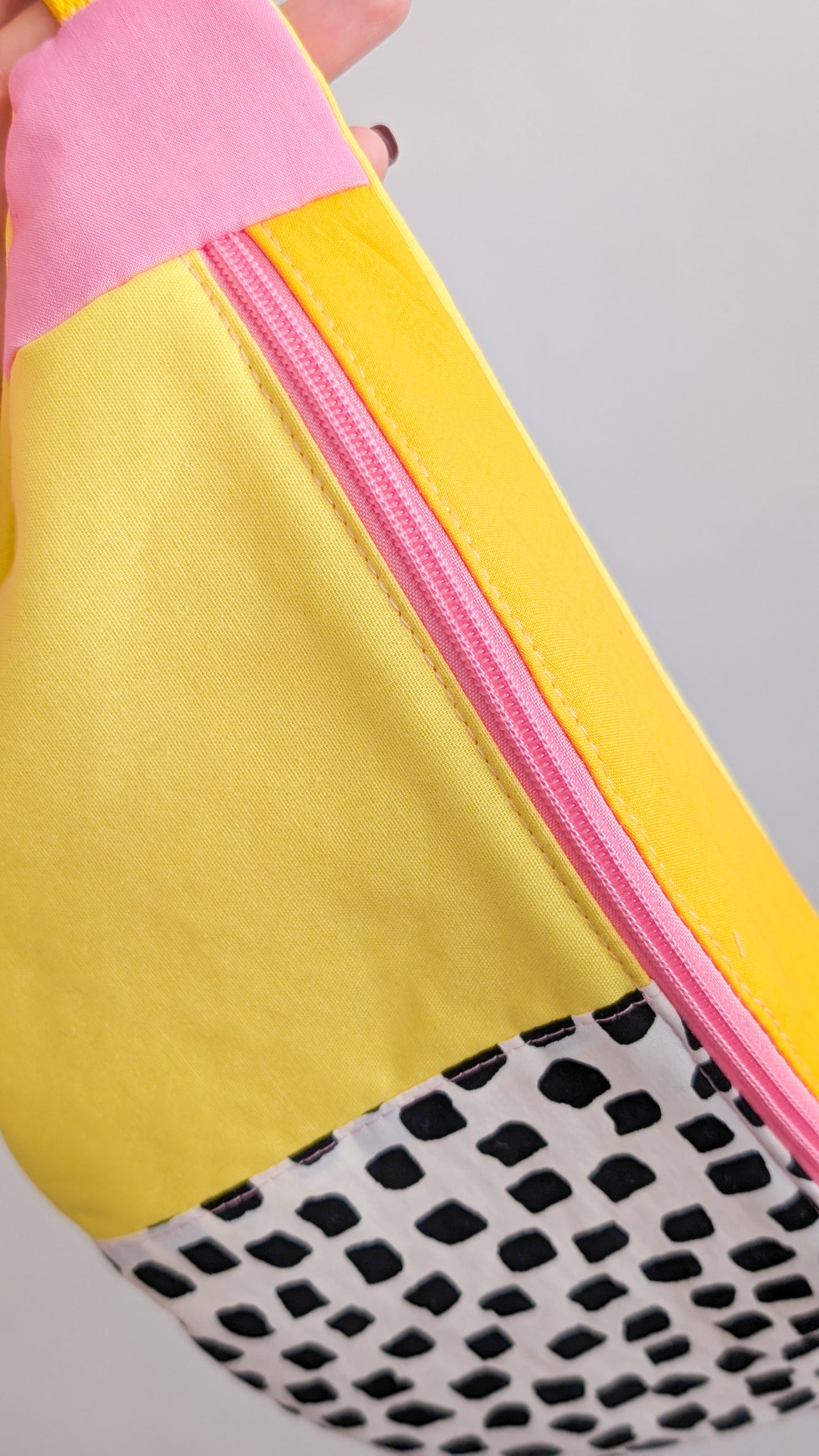 80s Hipbag Bauchtasche Cross Body Bag Tupfen Pastell Yellow