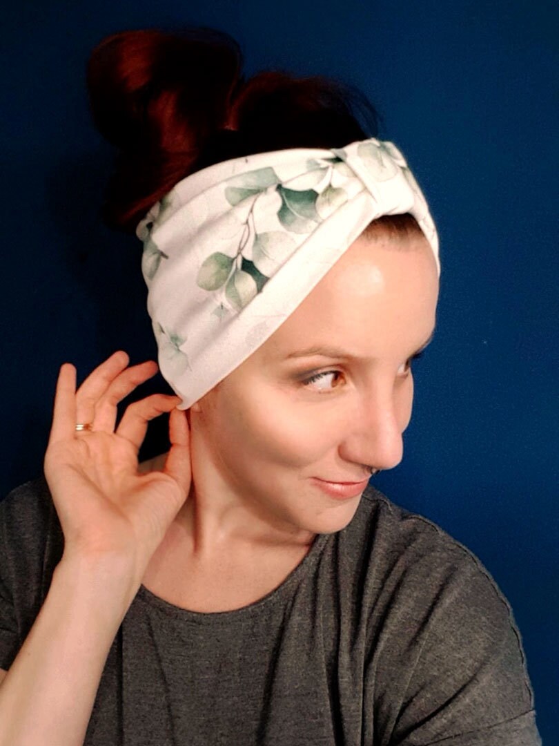 Weißes Turban Stirnband mit Eukalyptus