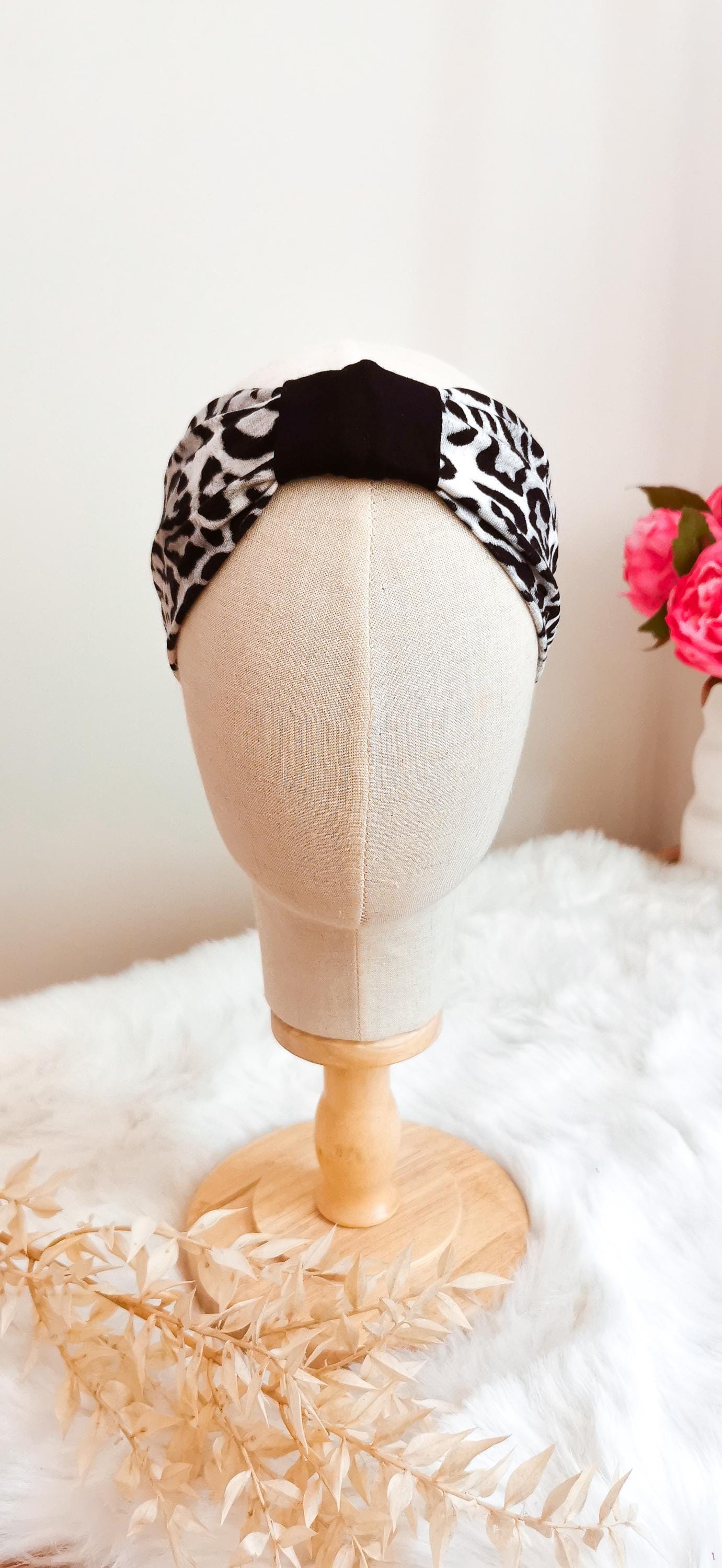 Wildes Rockabilly Turban Stirnband Leopard Weiß