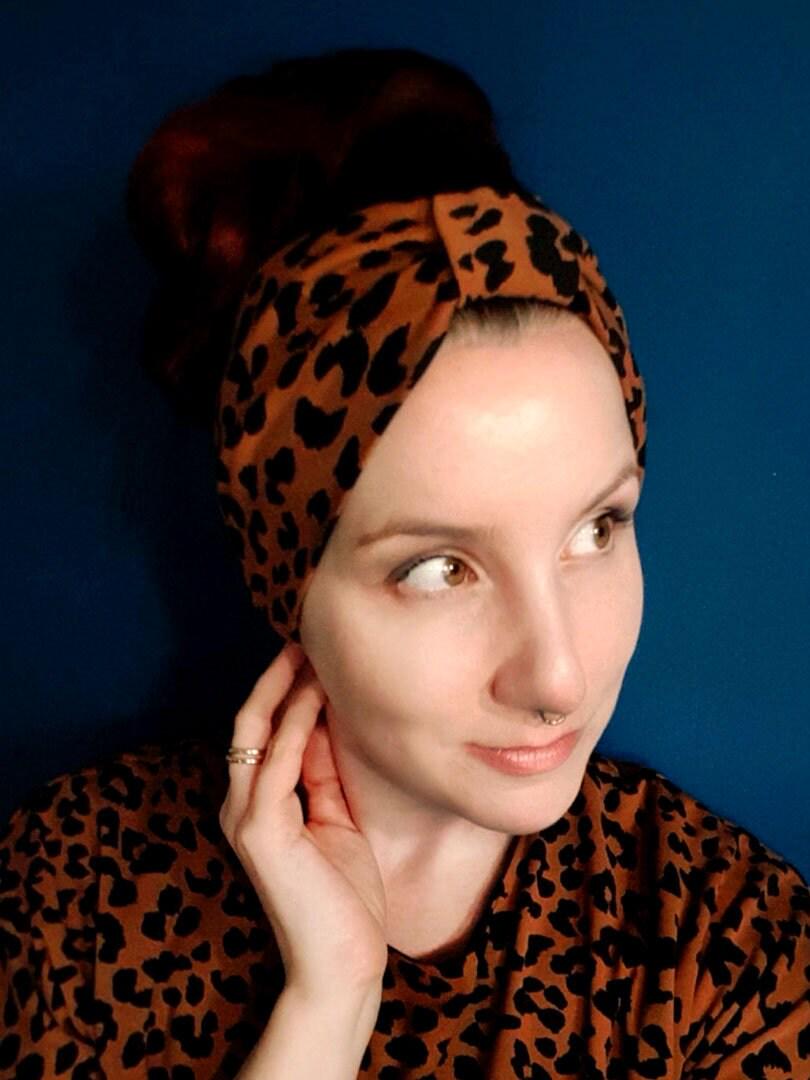 BELLA_88 Turban Stirnband Caramel/Schwarz Leopard