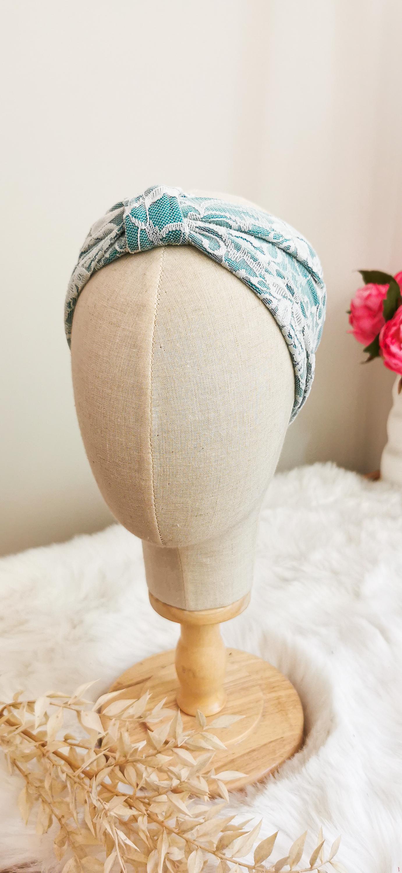 Zartes Turban Stirnband Spitze Mint/Weiß Pastell
