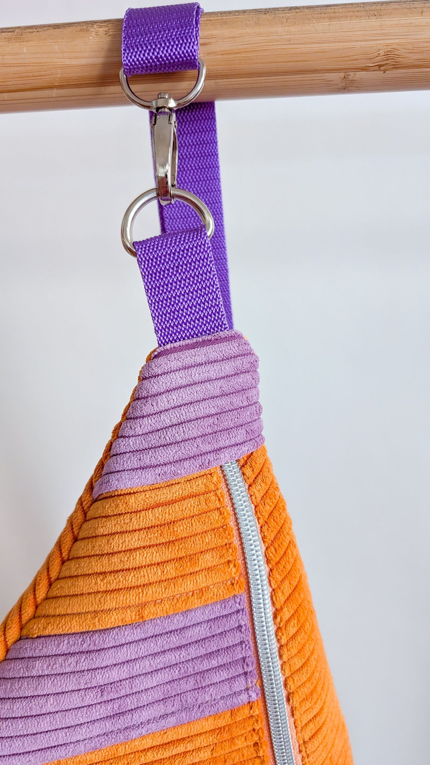 Cord Hipbag Bauchtasche Patchwork Streifen Tulip Bag Flieder/Orange