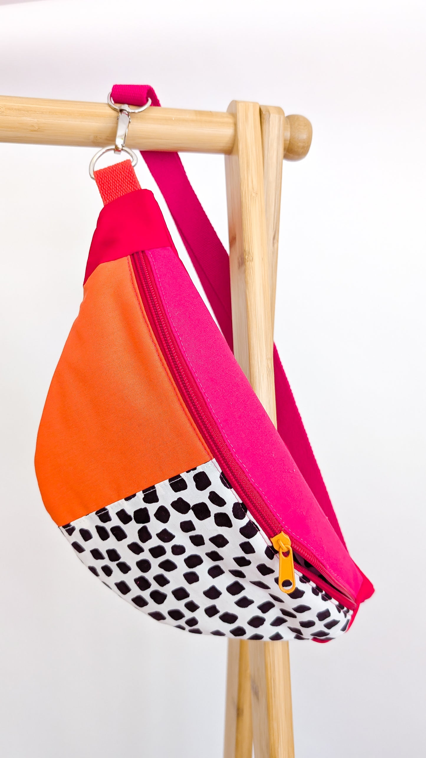 80s Hipbag Bauchtasche Cross Body Bag Tupfen Pastell Pink/Orange/Rot