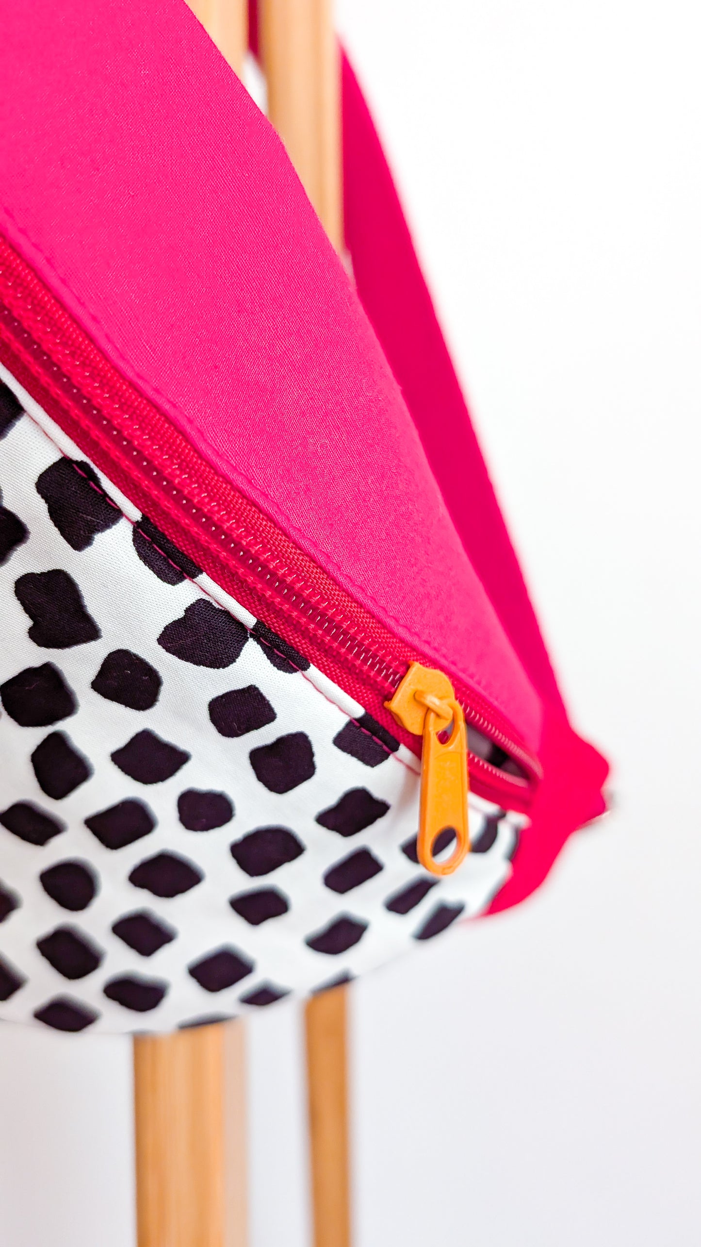 80s Hipbag Bauchtasche Cross Body Bag Tupfen Pastell Pink/Orange/Rot