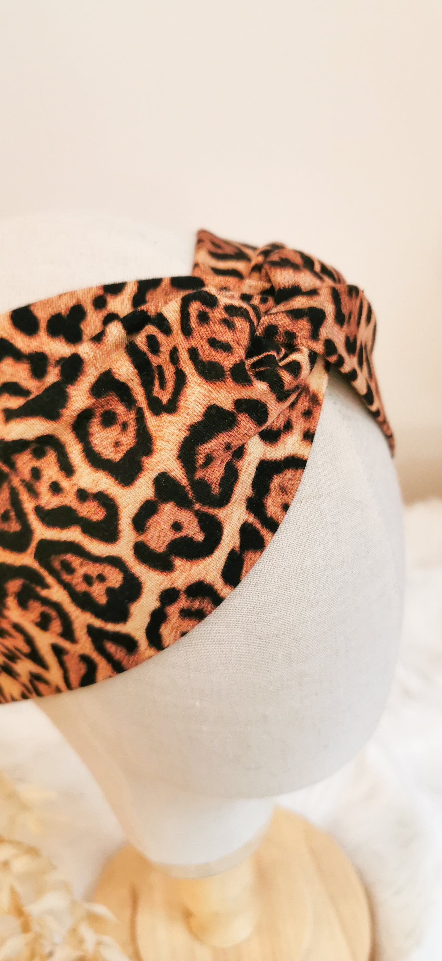 Wildes Rockabilly Turban Stirnband Leopard
