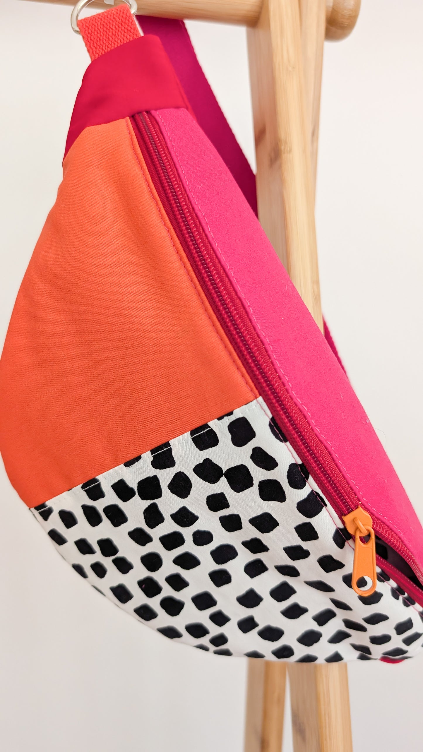 80s Hipbag Bauchtasche Cross Body Bag Tupfen Pastell Pink/Orange/Rot