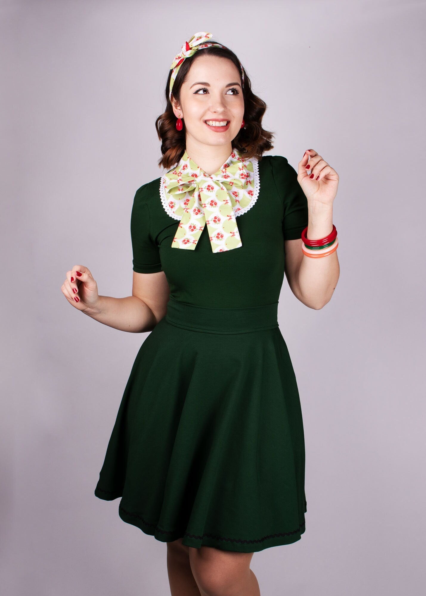 ZOEY_10 Rockabilly Schlupp-Shirt Dunkelgrün/Rot Rosen S