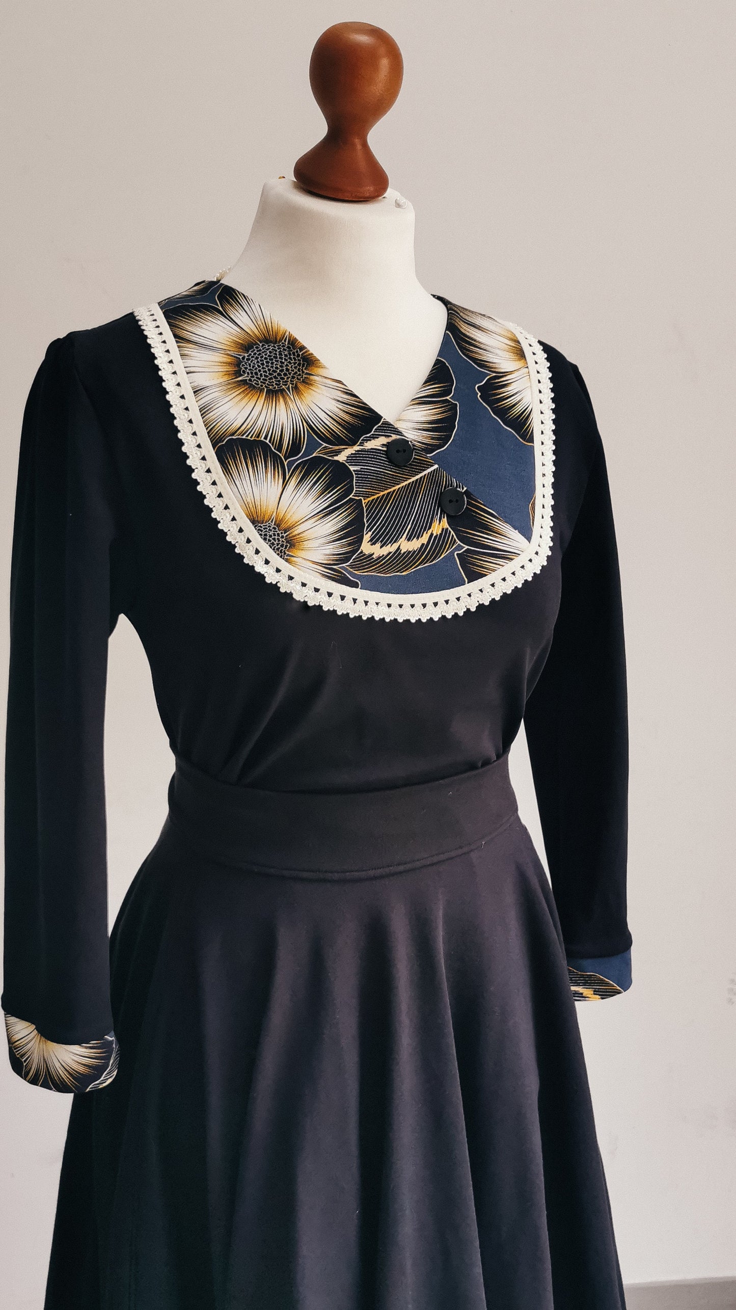 SOPHIE_21 Rockabilly Longsleeve Blumen Petrol/Gold Schwarz Shirt