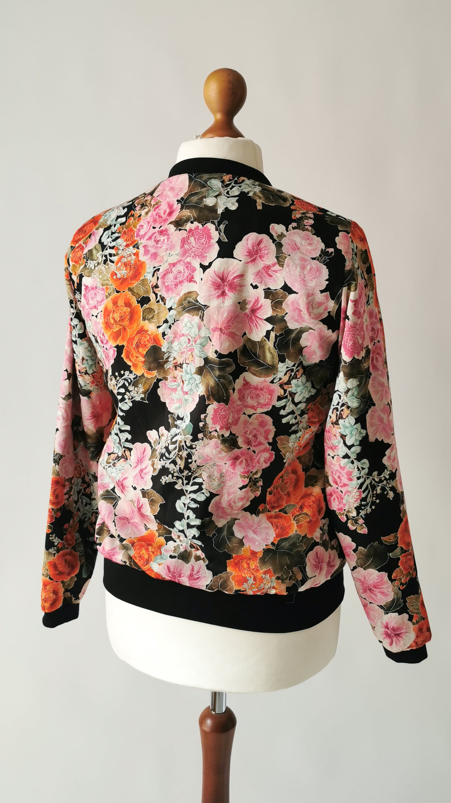 Leichter Blouson Jacke Blumen Rosa/Orange - Limitiert