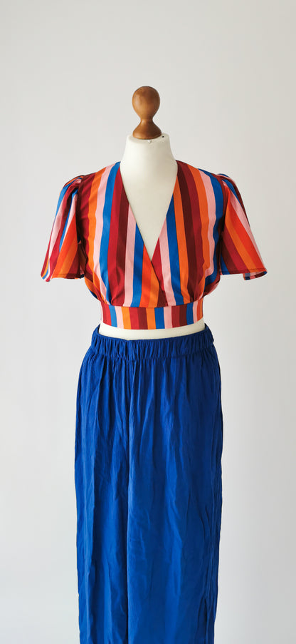 Sommertop aus Baumwolle zum Binden Colorful Stripes