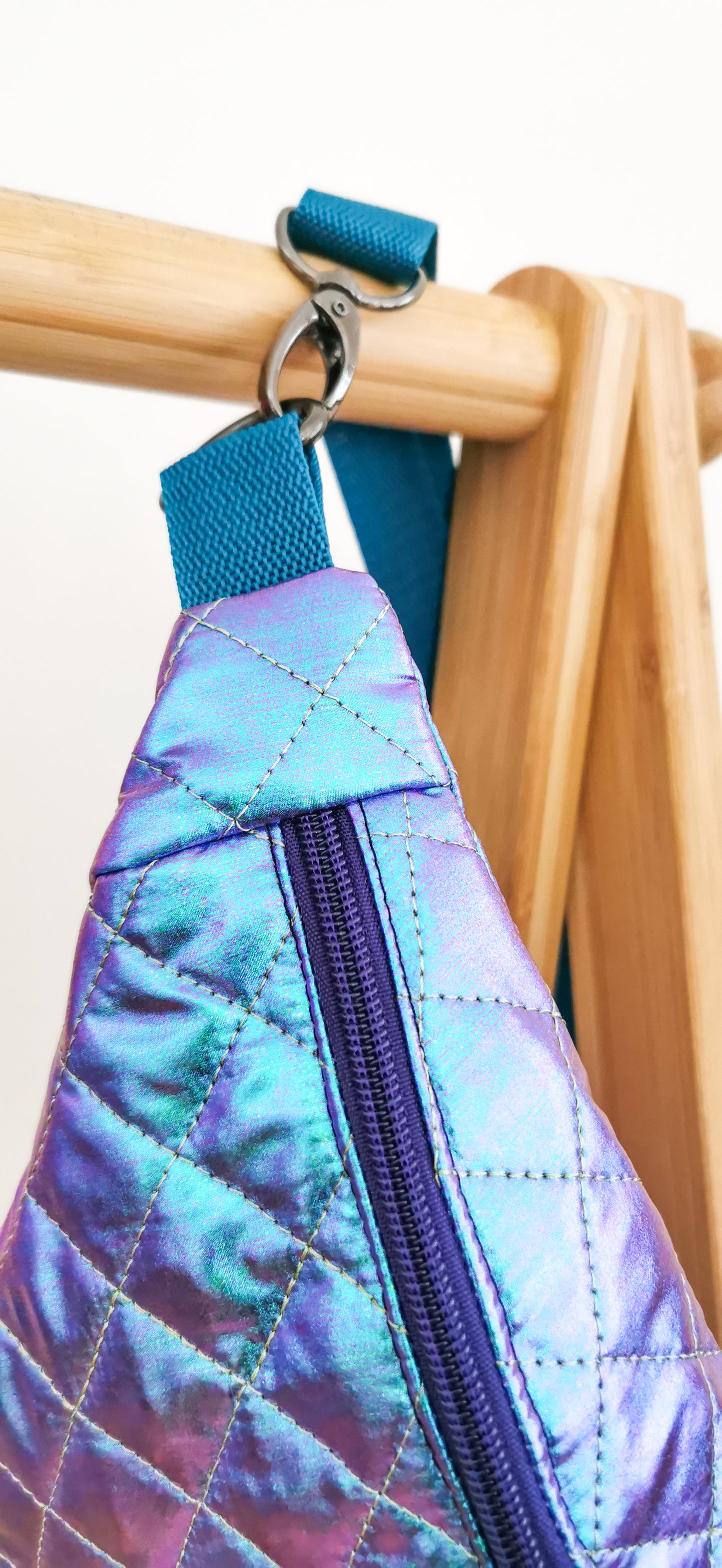 Holografische Aurora Borealis 80s Bauchtasche Hipbag Stepper LIMITIERT