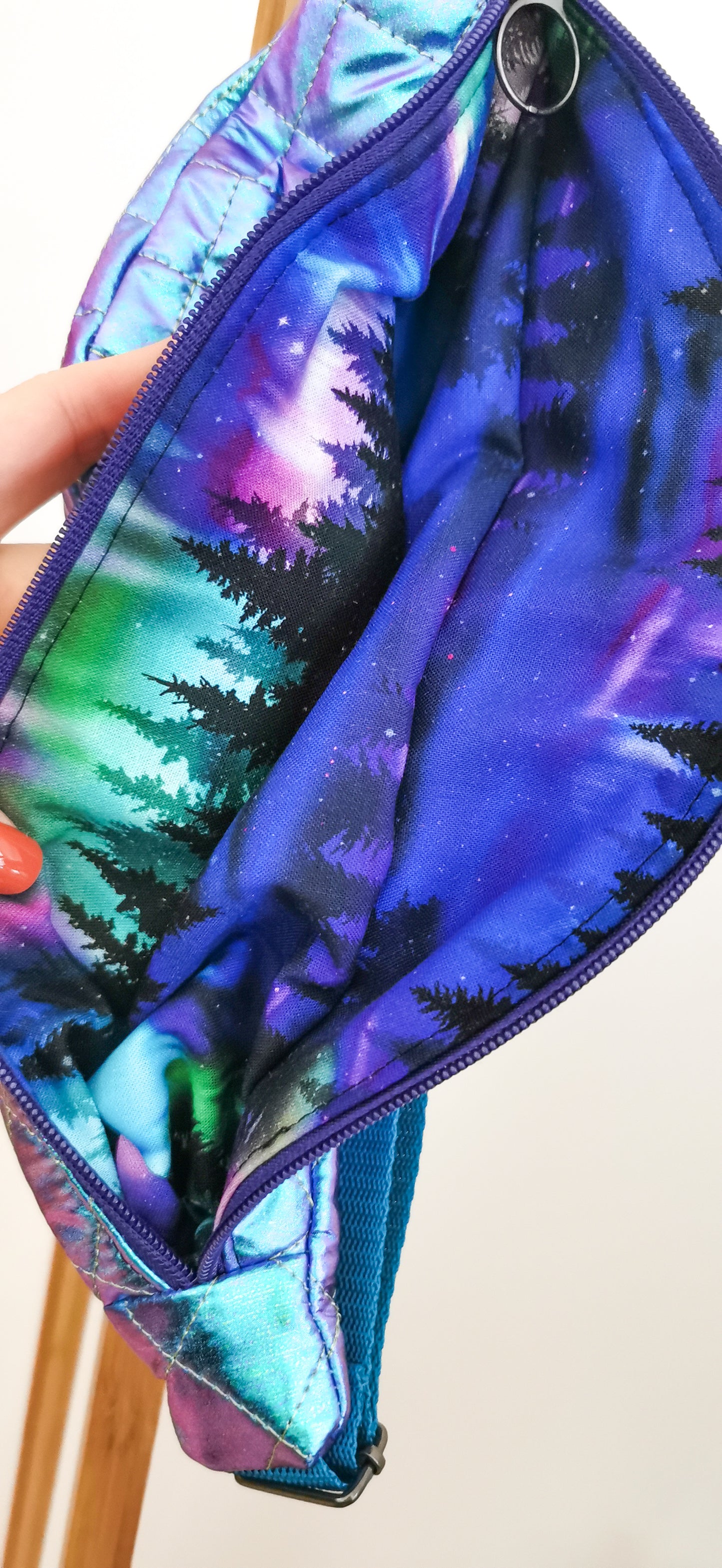 Holografische Aurora Borealis 80s Bauchtasche Hipbag Stepper LIMITIERT