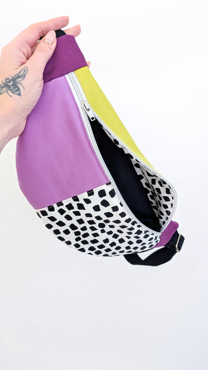 80s Hipbag Bauchtasche Cross Body Bag Tupfen Pastell Lavendel