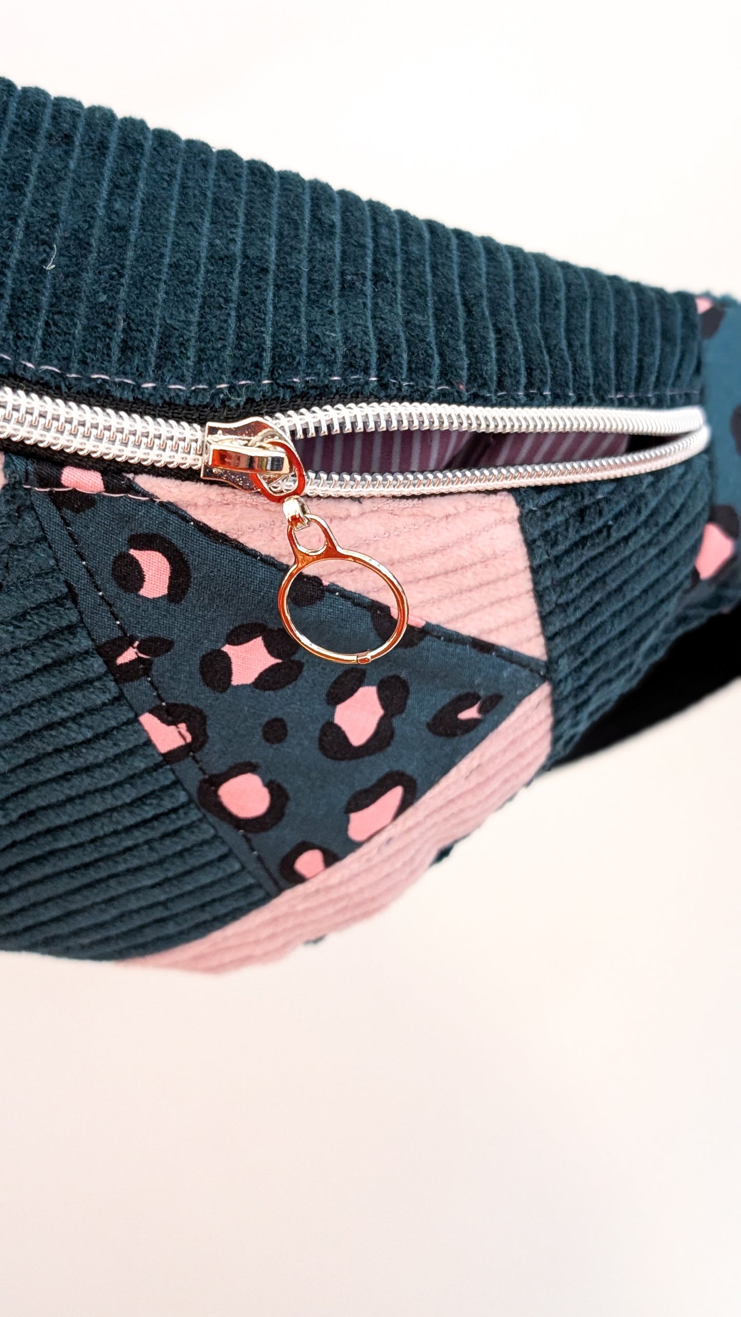 Zero Waste Bauchtasche Einzelstück Cord Rose/Petrol Leo