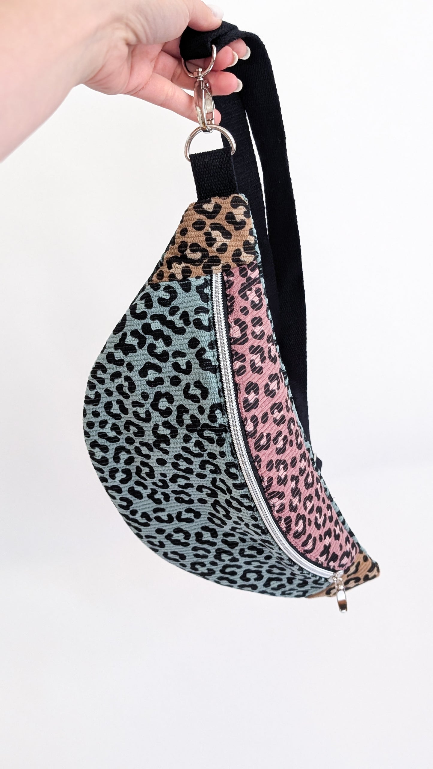 Cord Colourblock Cord Bauchtasche Hipbag Umhängetasche Pastell LEO