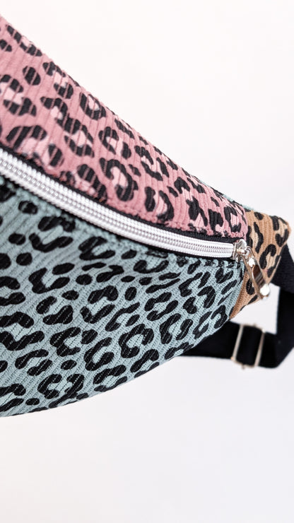 Cord Colourblock Cord Bauchtasche Hipbag Umhängetasche Pastell LEO