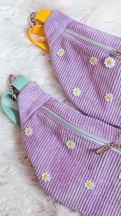 Pastell Cord Hipbag Bauchtasche Gänseblümchen Daisies FLIEDER